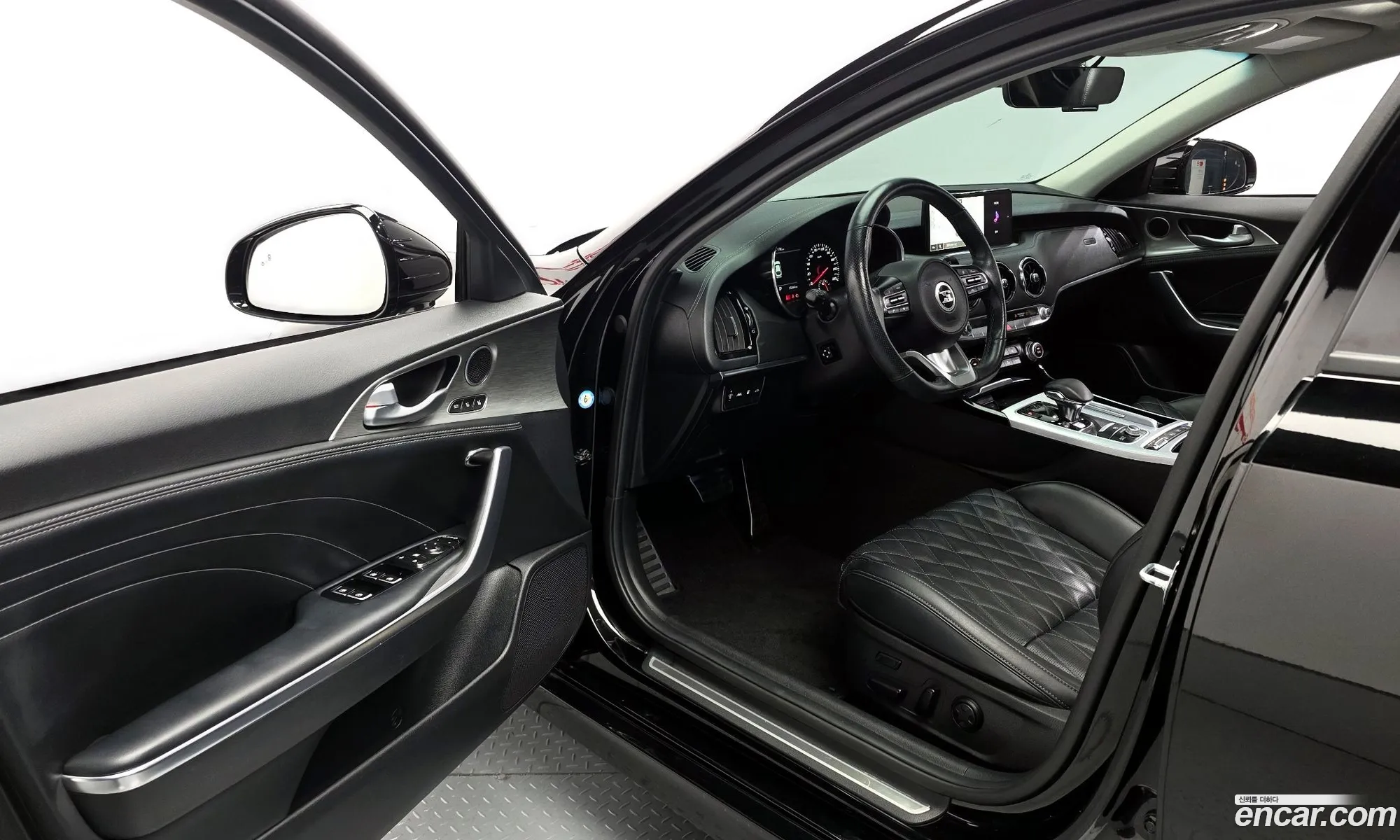 Kia Stinger Meister 2020 — 2