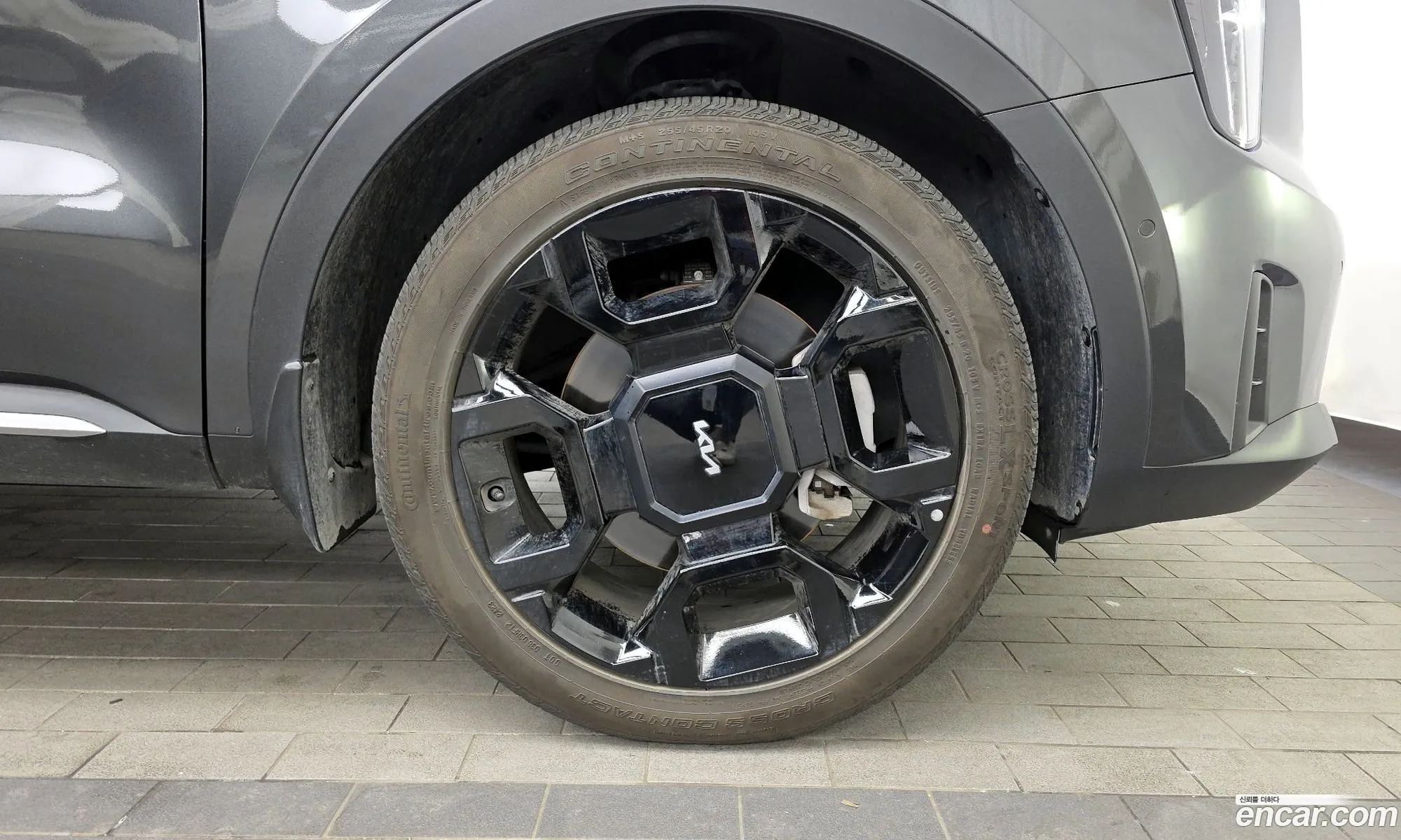 Kia Sorento 2023 KNARH81FHRA249535 — 3