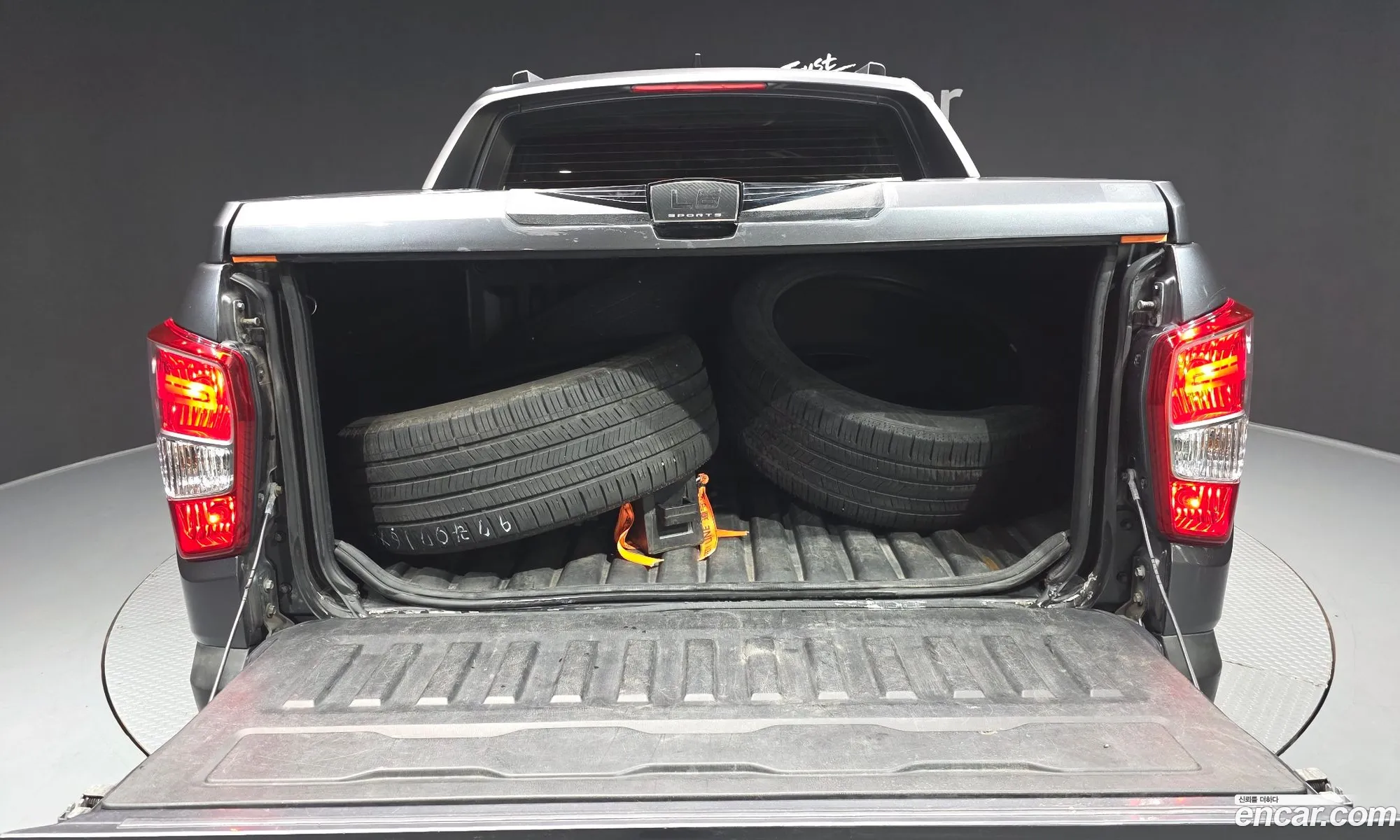 KG Mobility (SsangYong) Rexton Sports Khan 2019 — 13