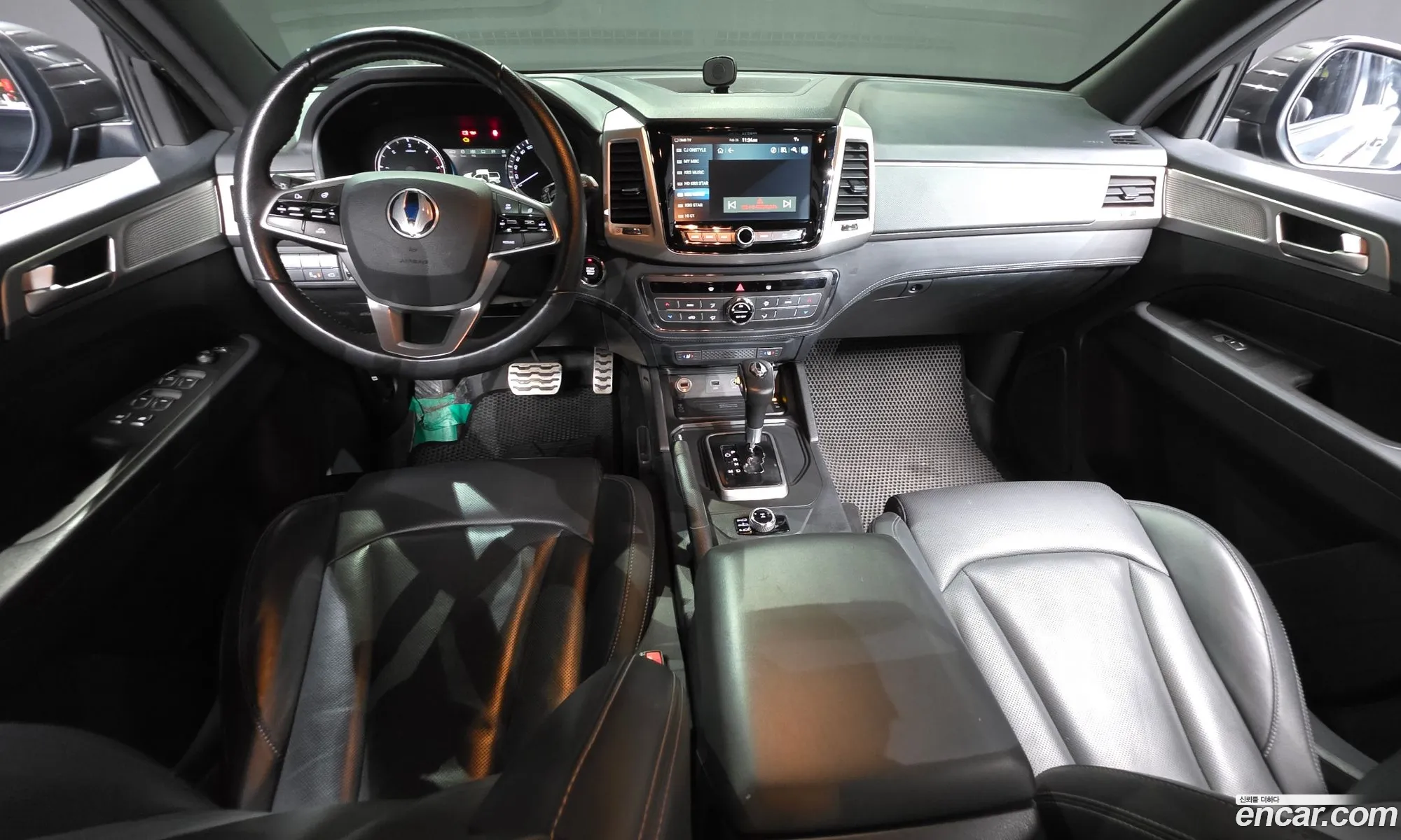KG Mobility (SsangYong) Rexton Sports Khan 2019 — 18