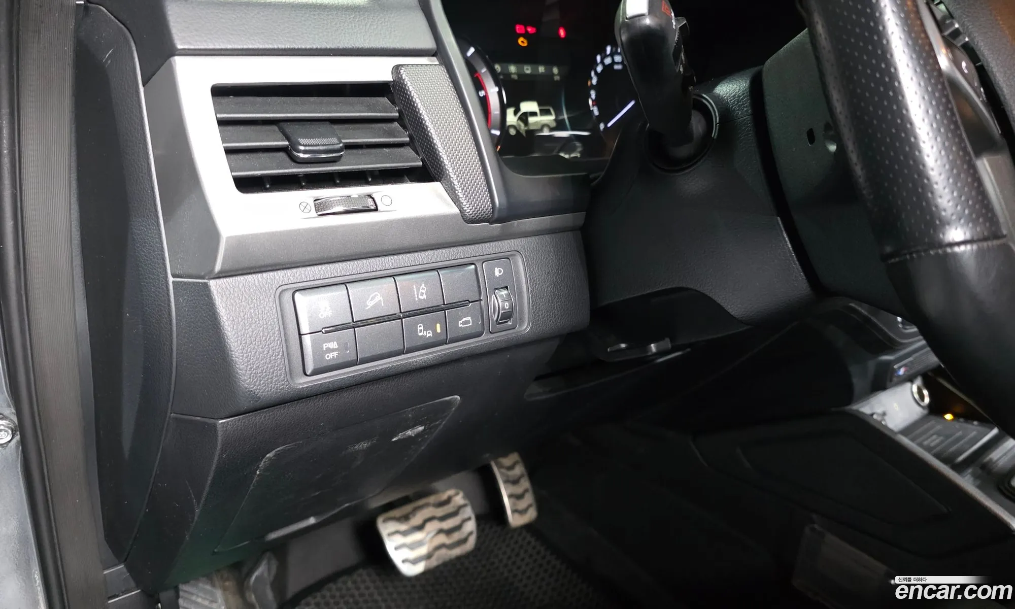 KG Mobility (SsangYong) Rexton Sports Khan 2019 — 4