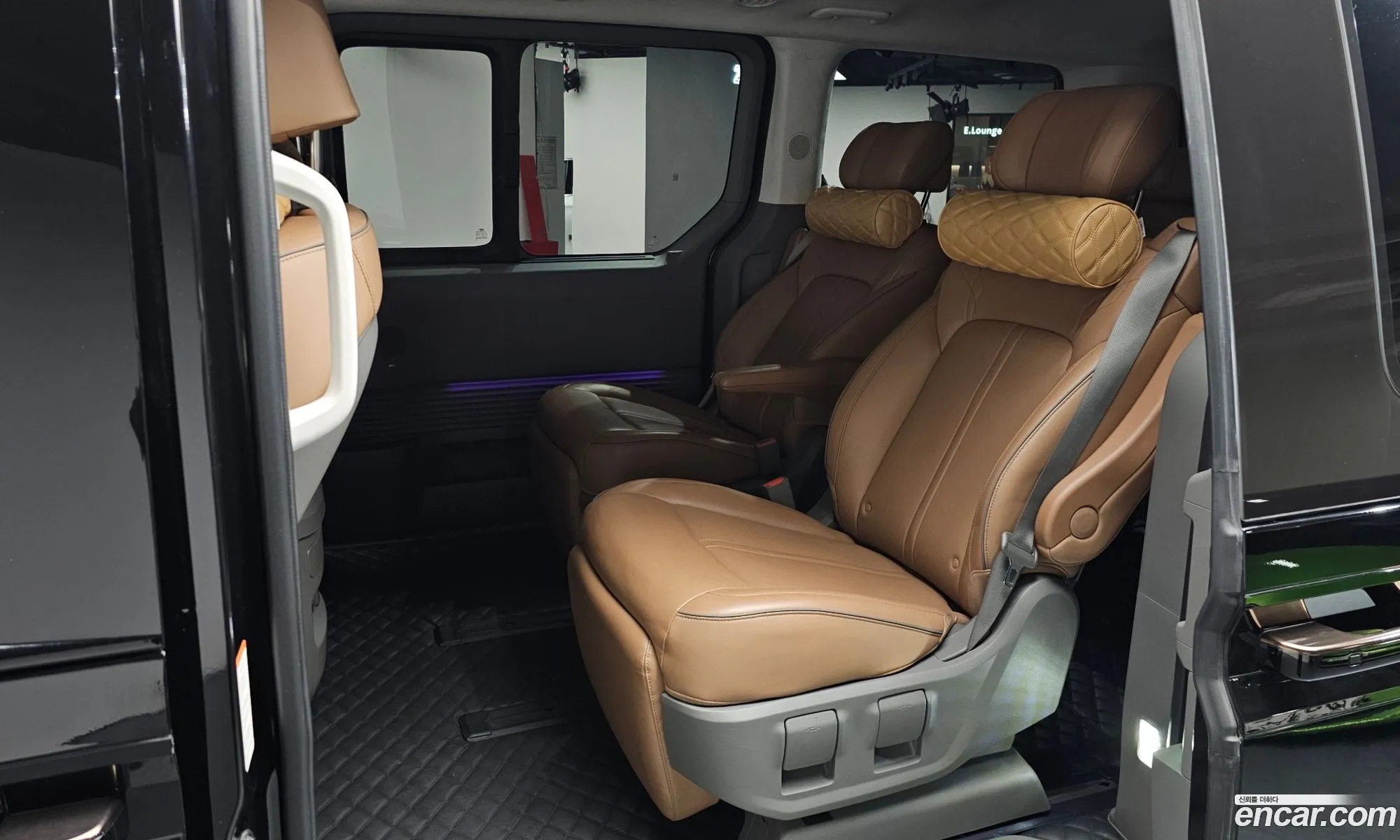 Hyundai Staria 2021 — 3