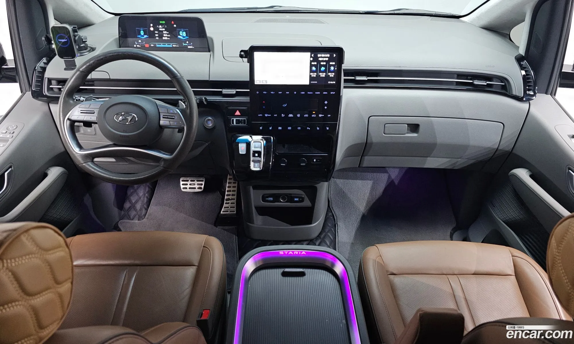 Hyundai Staria 2021 — 15