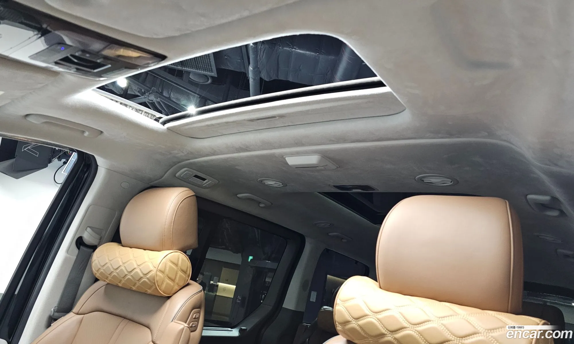 Hyundai Staria 2021 — 2