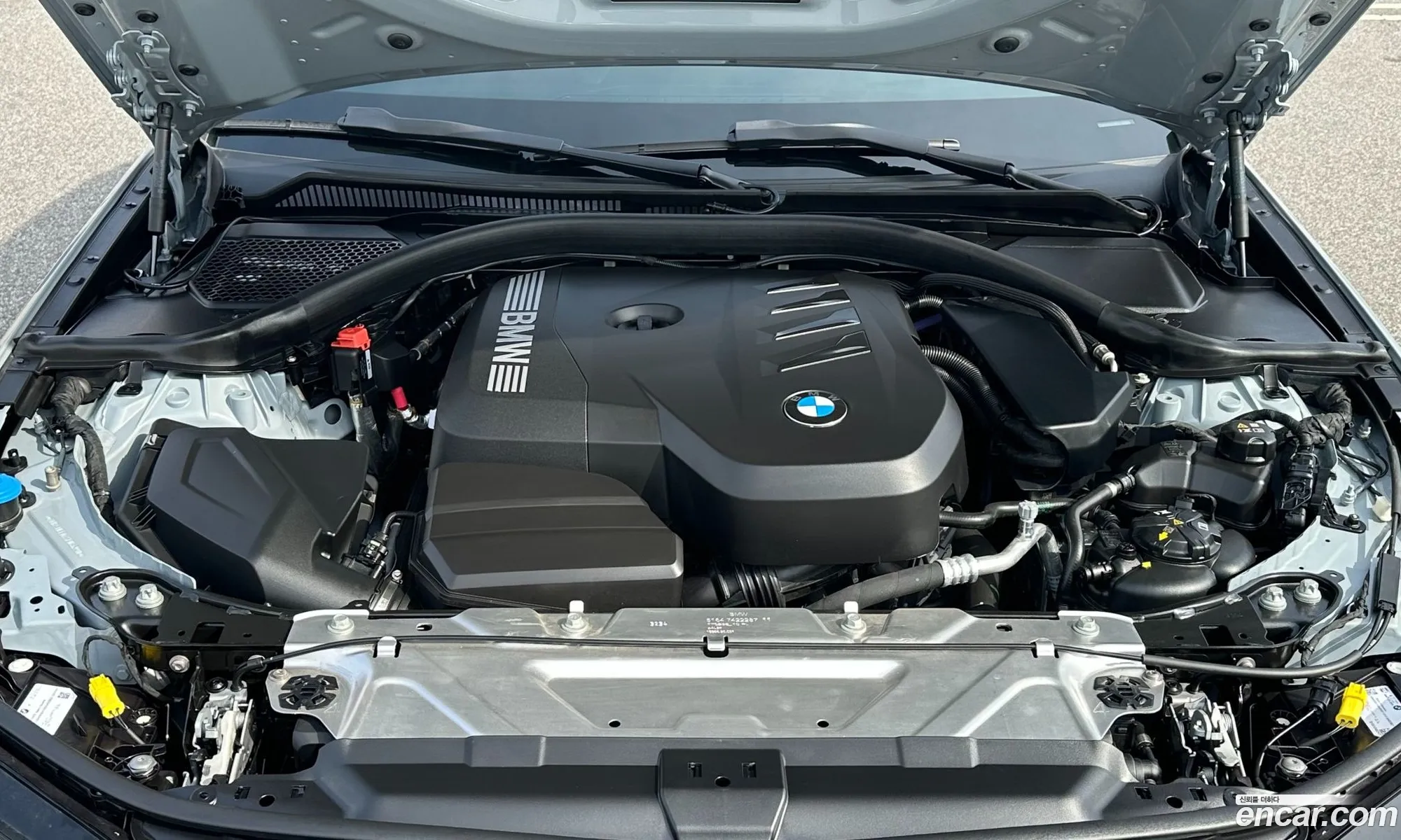 BMW 3 Series 2025 — 9