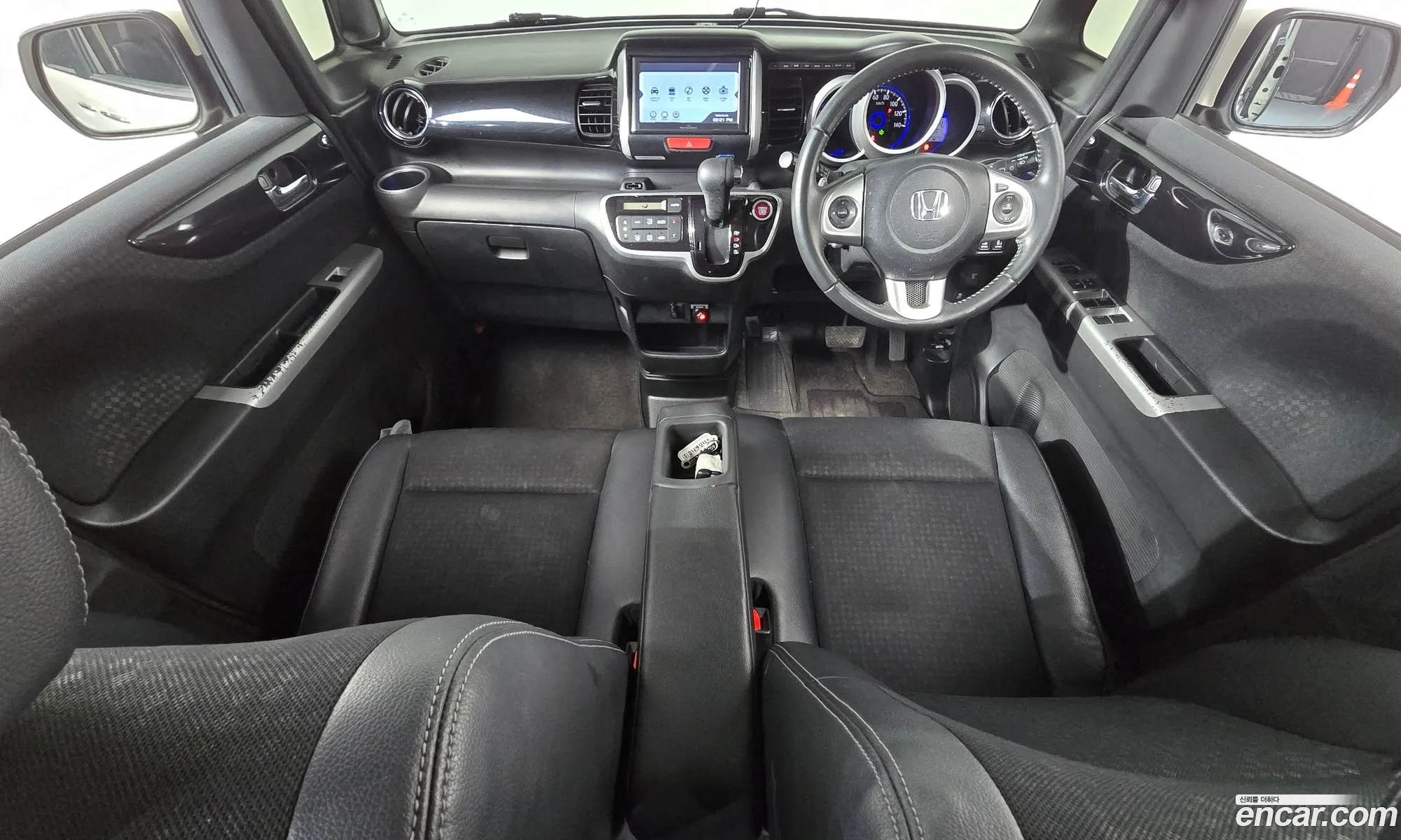 Honda N-BOX 2016 KL90B3C6GGSZ00002 — 11
