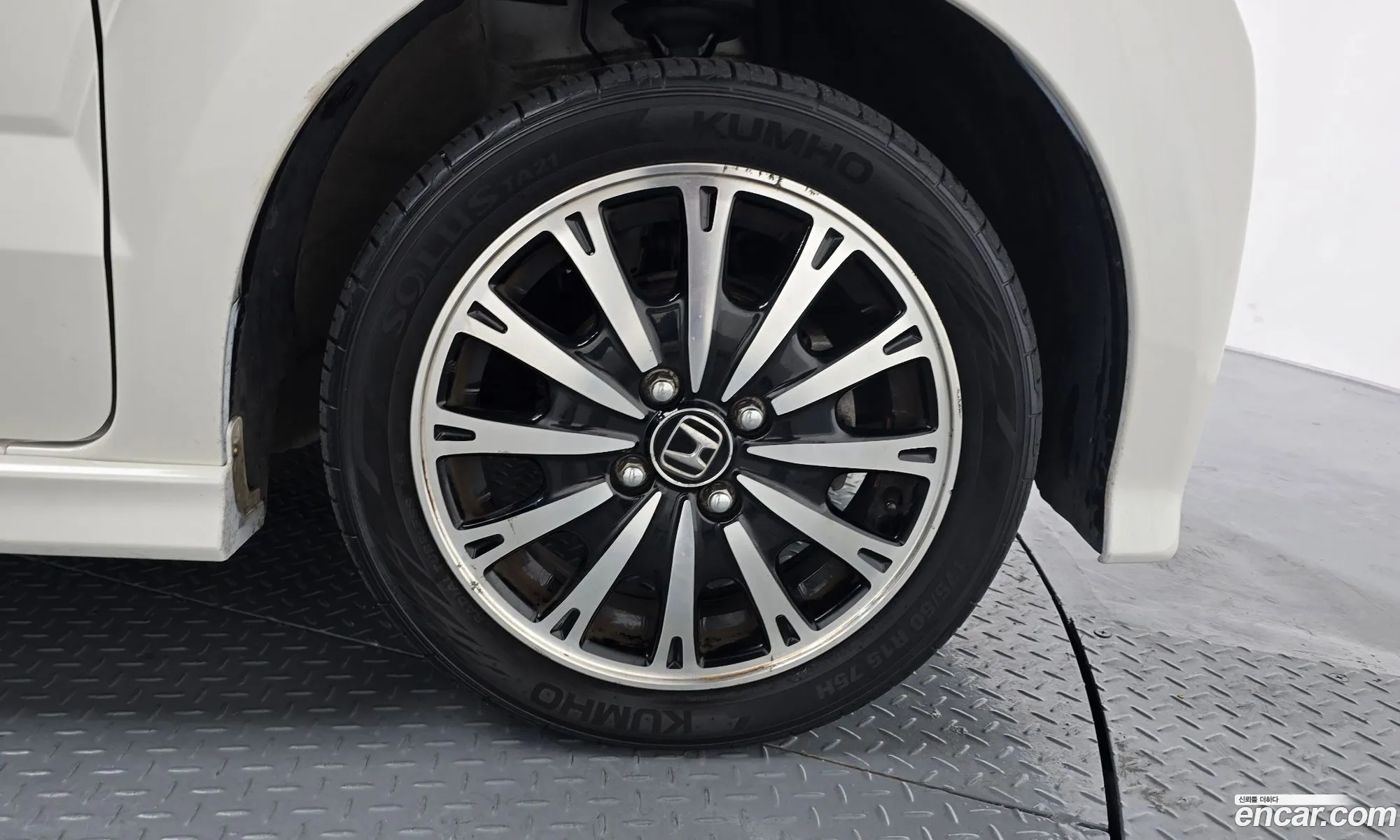 Honda N-BOX 2016 KL90B3C6GGSZ00002 — 13