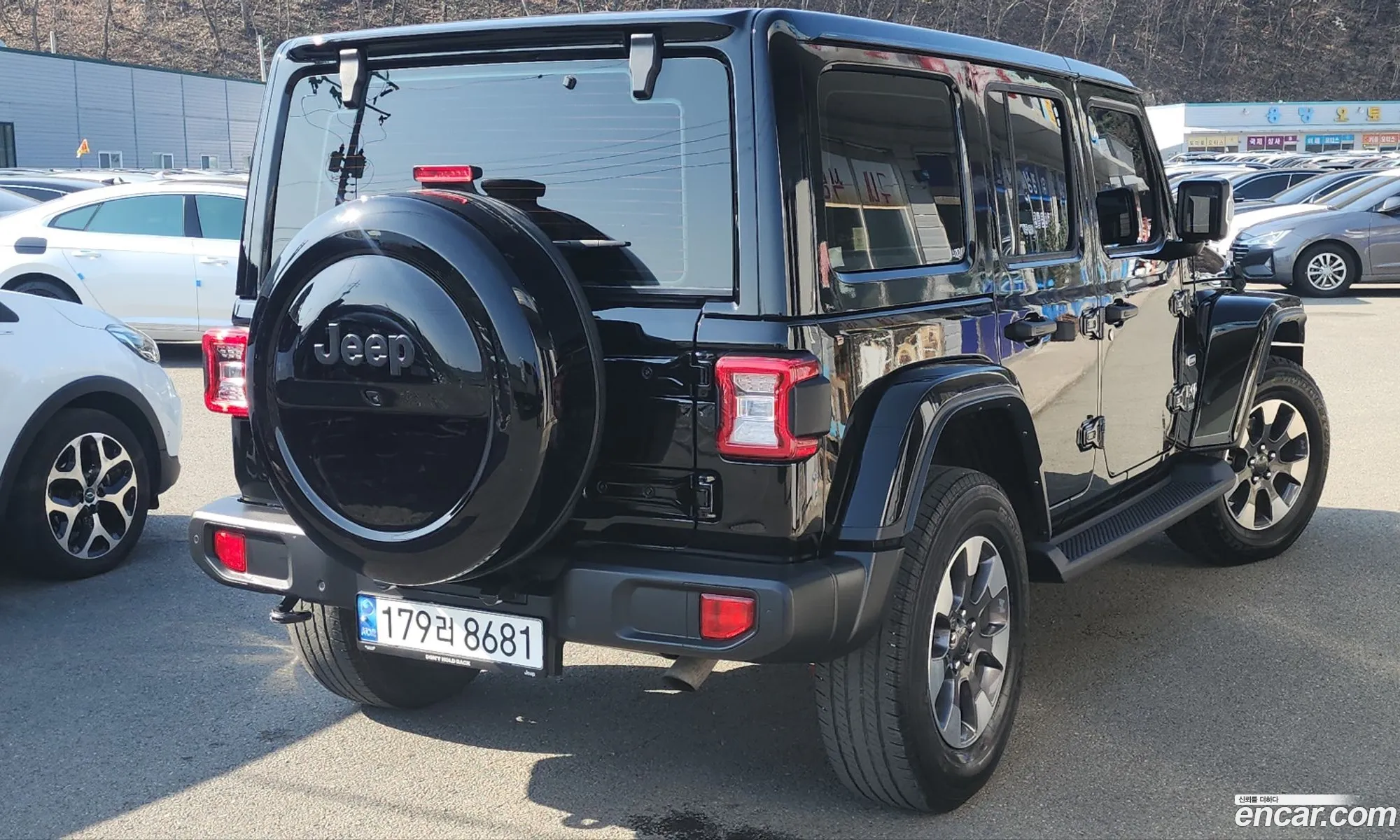 Jeep Wrangler 2021 — 9