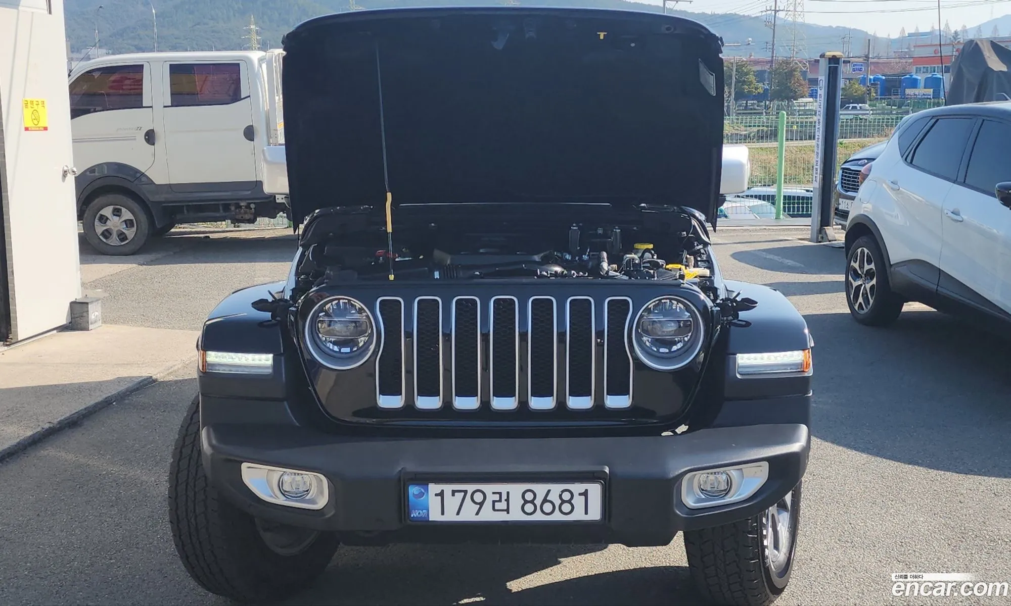 Jeep Wrangler 2021 — 12