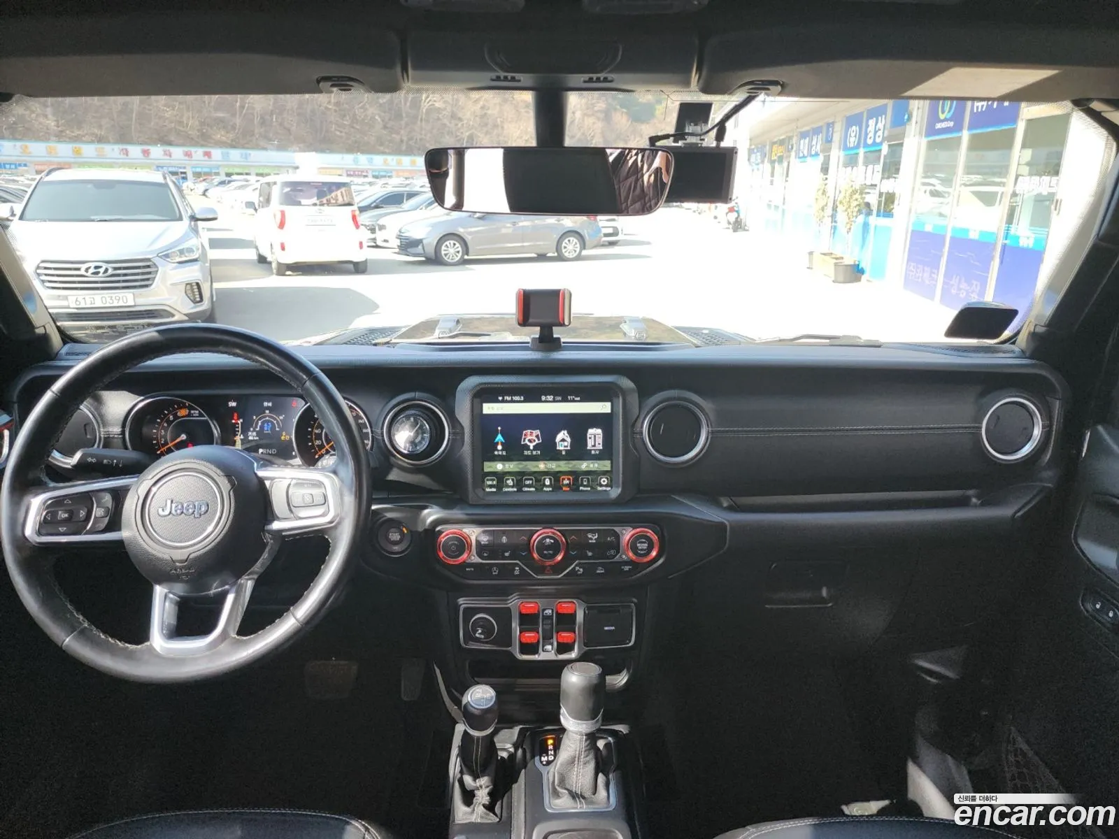 Jeep Wrangler 2021 — 16