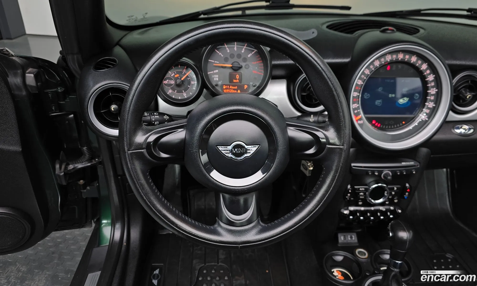 Mini Cooper Convertible 2015 WMWZN3103FT657100 — 10