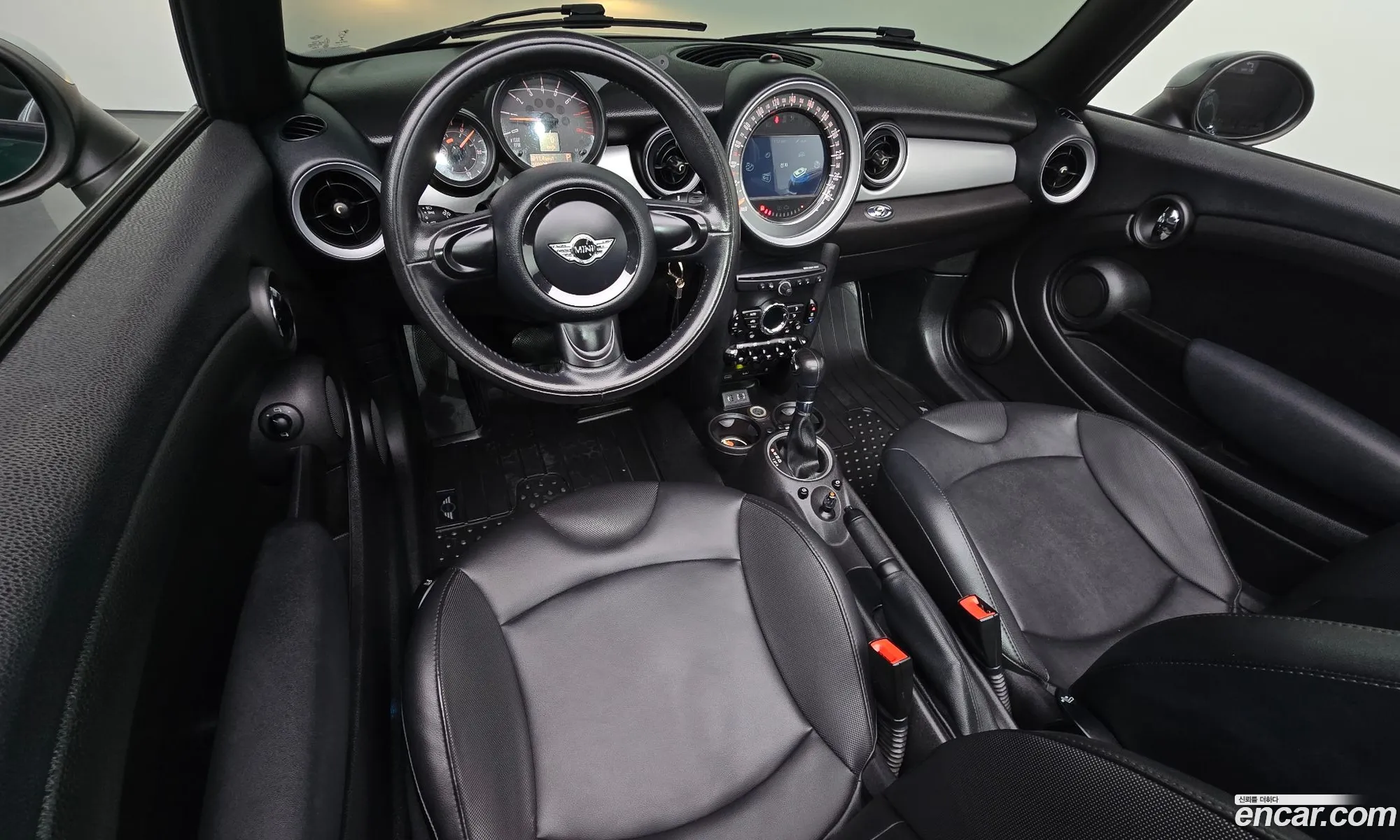 Mini Cooper Convertible 2015 WMWZN3103FT657100 — 5