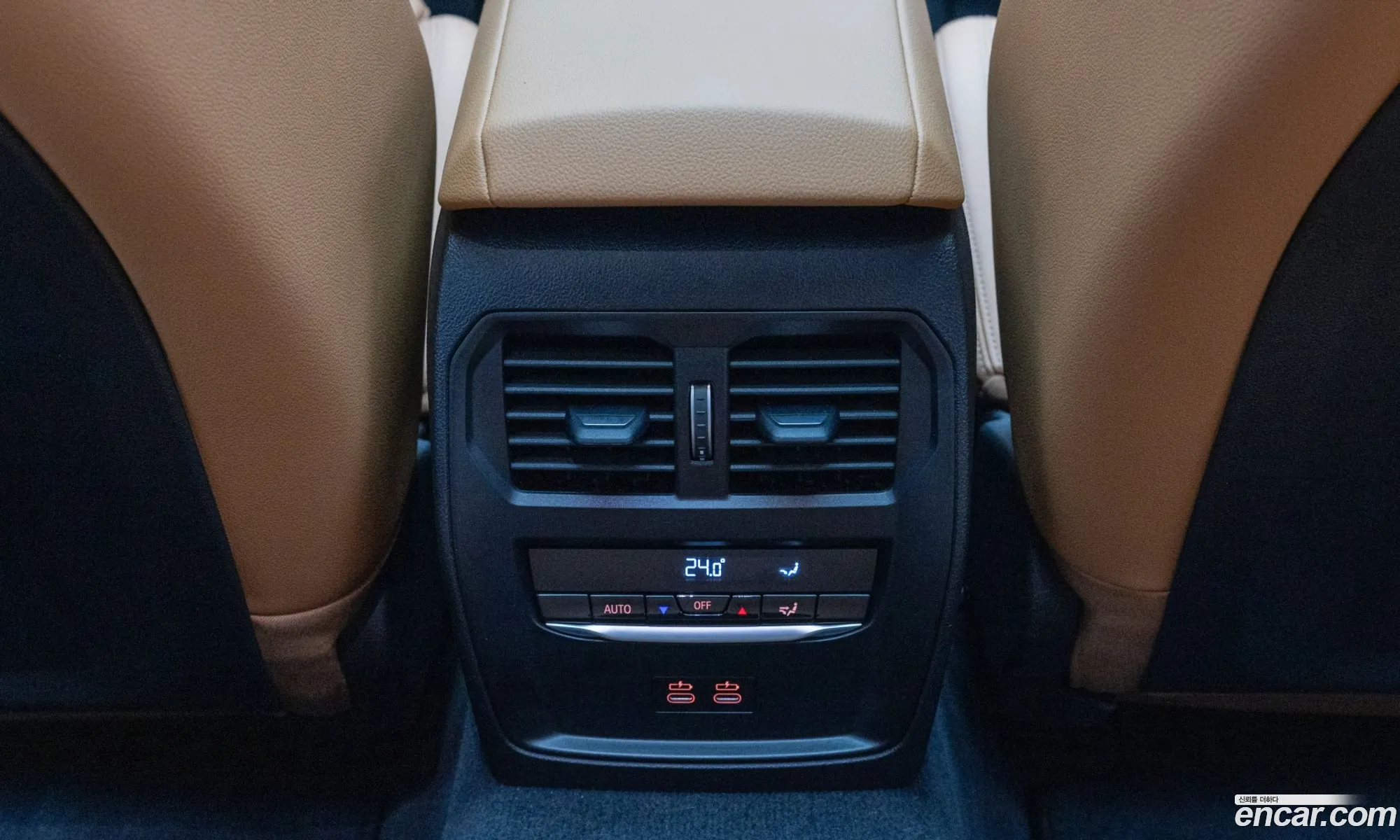 BMW 3 Series 2025 — 11