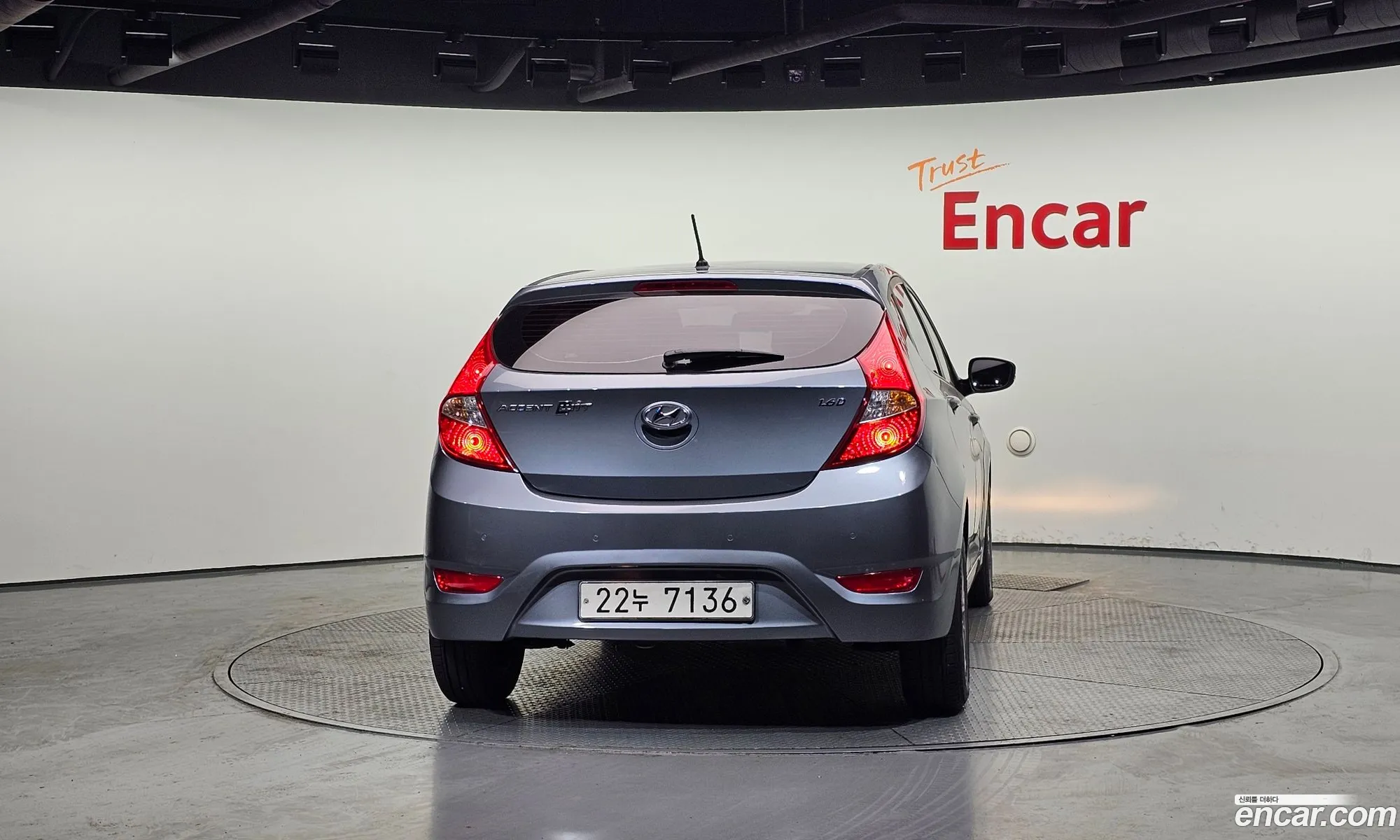 Hyundai Accent 2018 — 20