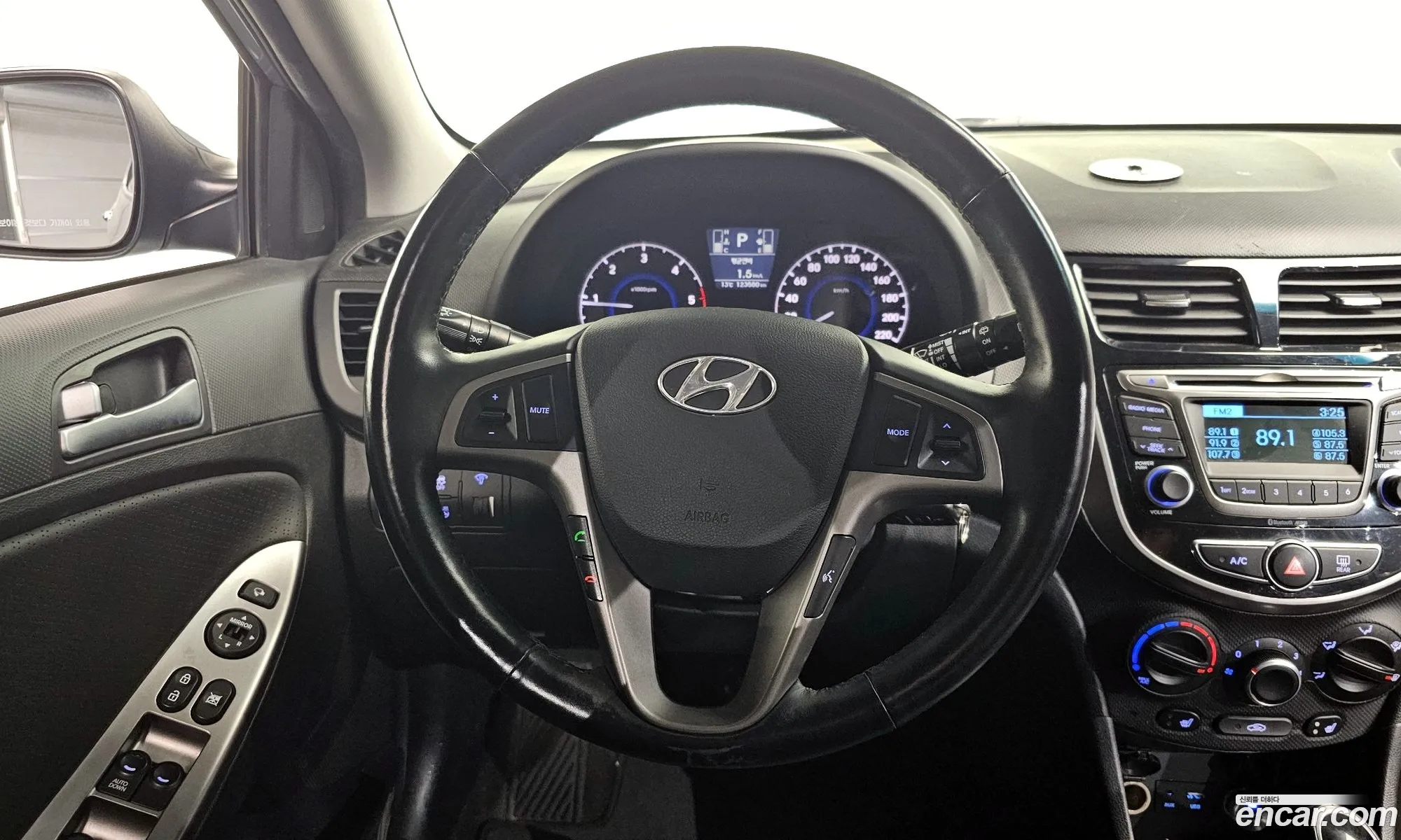 Hyundai Accent 2018 — 13
