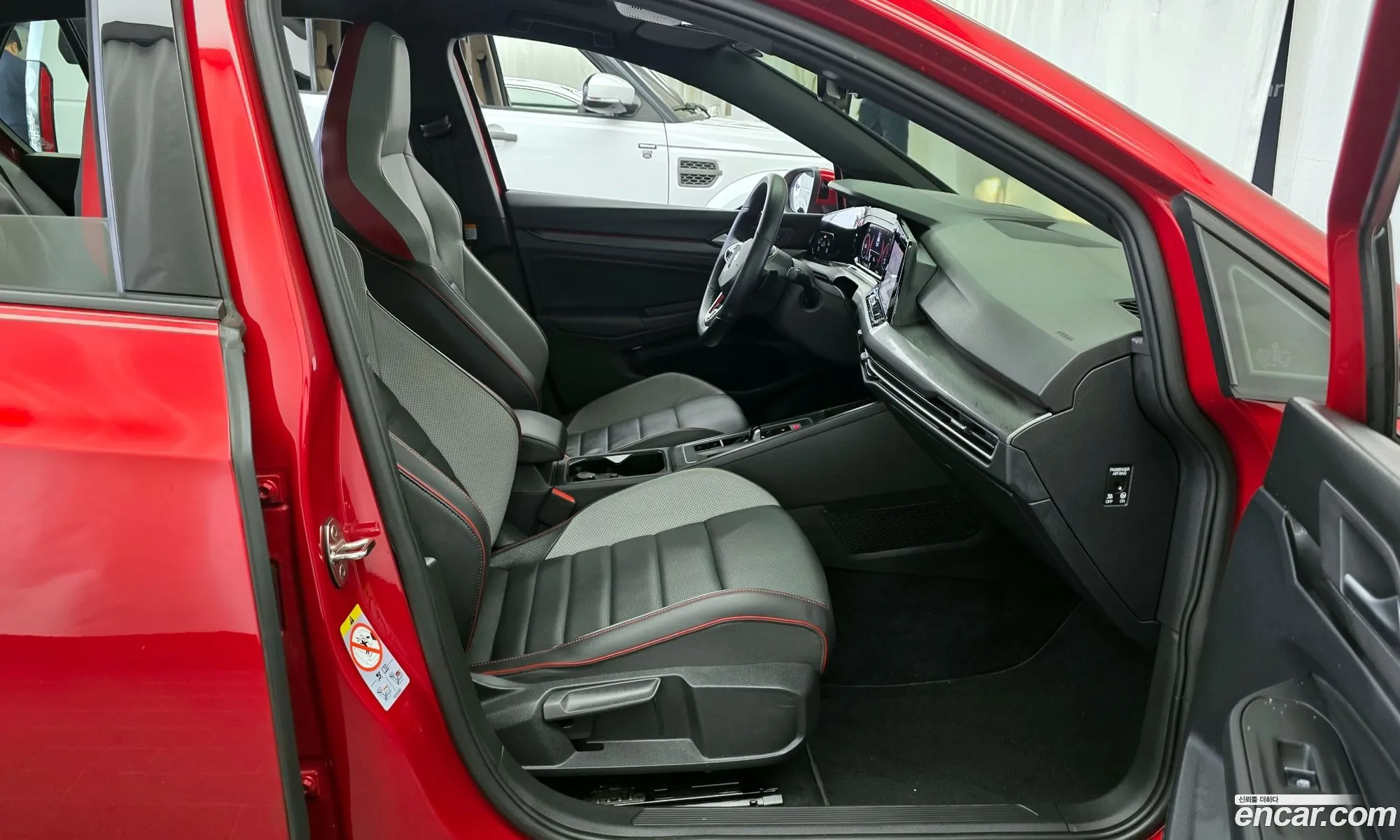 Volkswagen Golf 8th Gen 2022 — 2