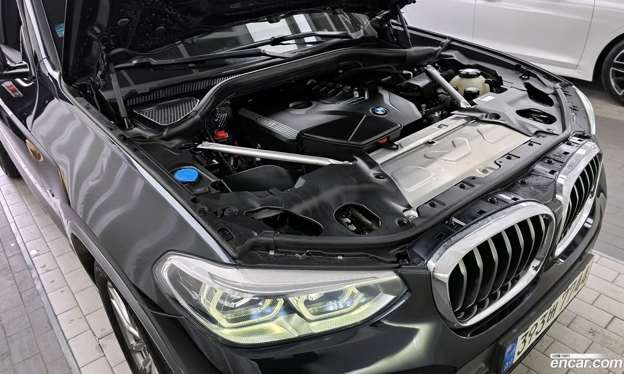 BMW X4 2021 WBA2V9108M9H30091 — 16