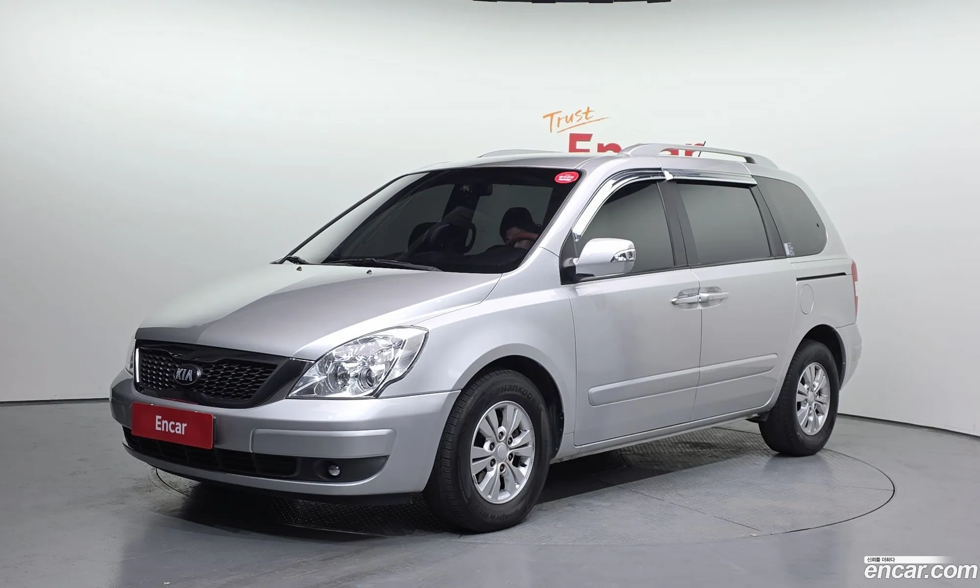 Kia Carnival R 2013 — 4