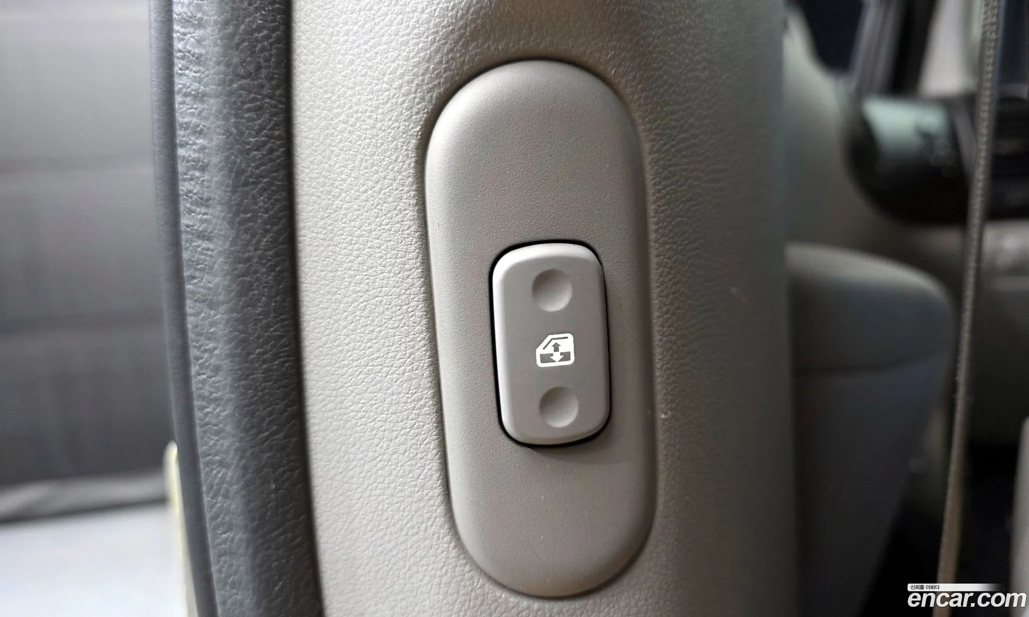 Kia Carnival R 2013 — 14
