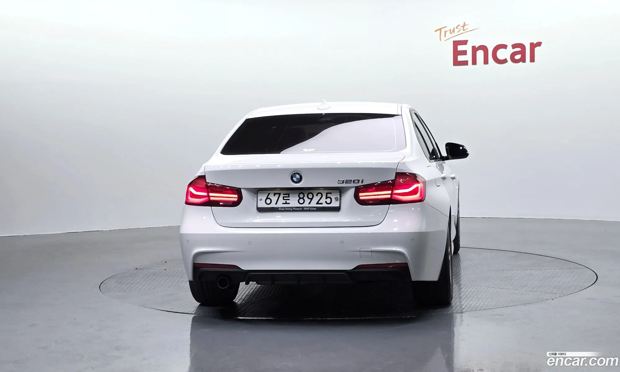 BMW 3 Series 2018 WBA8A9101JAH11432 — 10