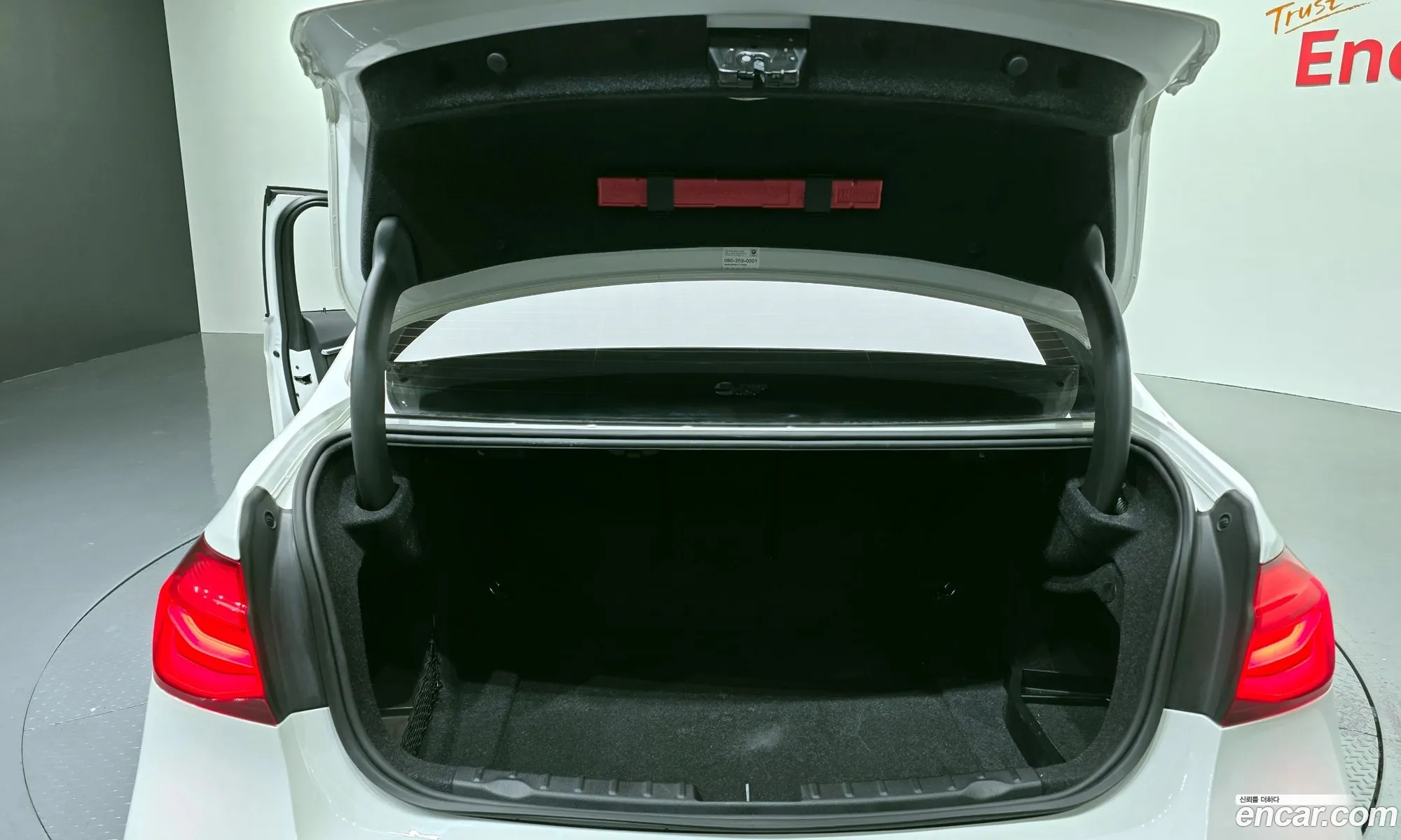 BMW 3 Series 2018 WBA8A9101JAH11432 — 2