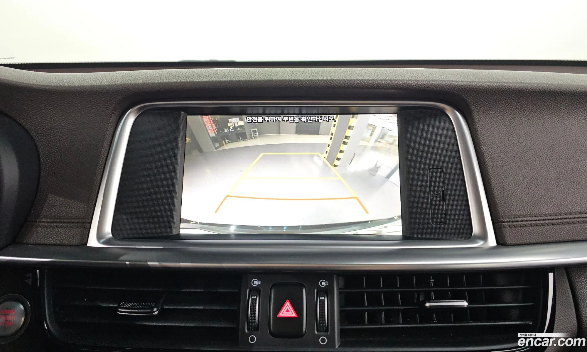Kia K5 2019 — 13