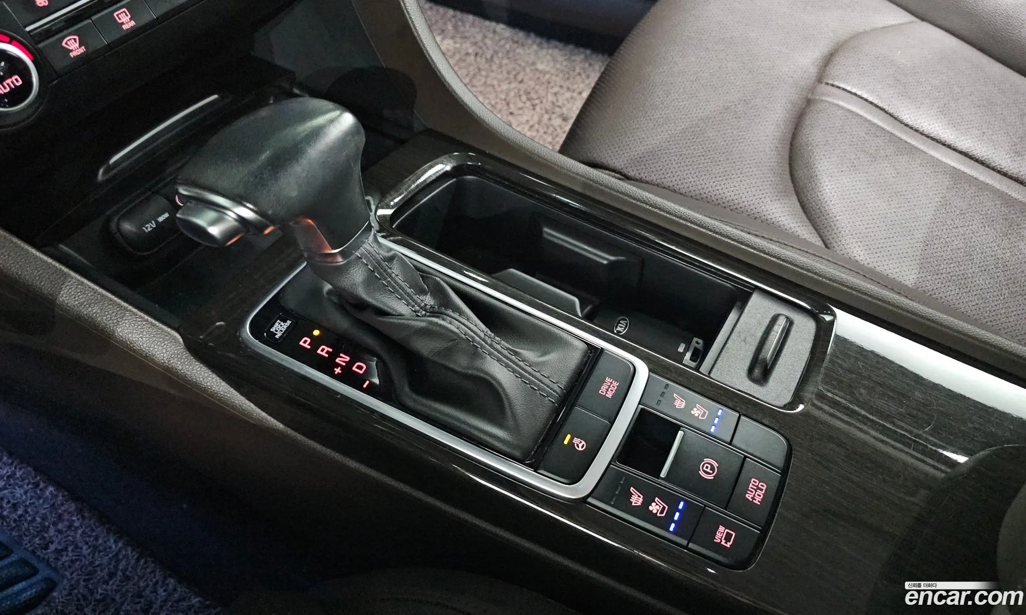 Kia K5 2019 — 8