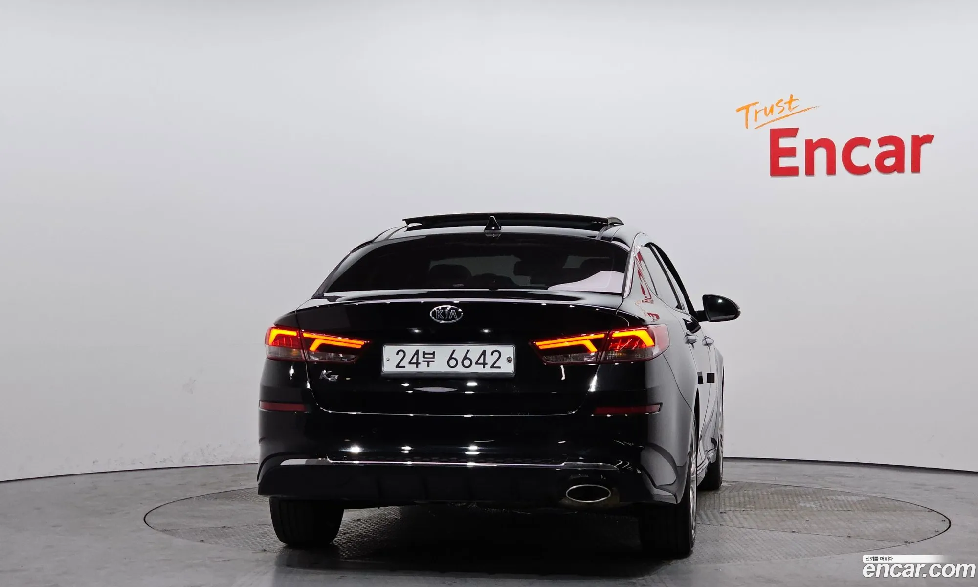 Kia K5 2019 — 18