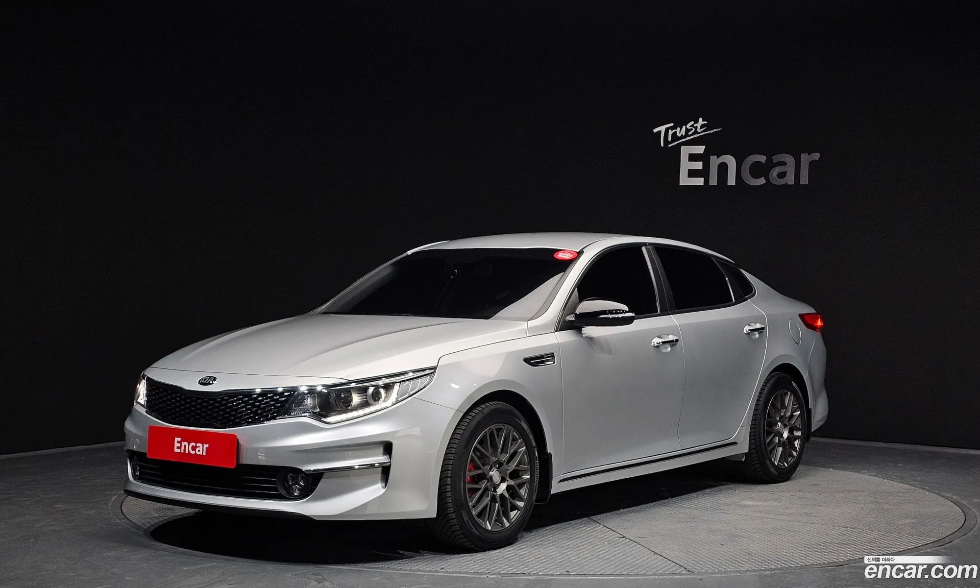 Kia K5 2015 — 18