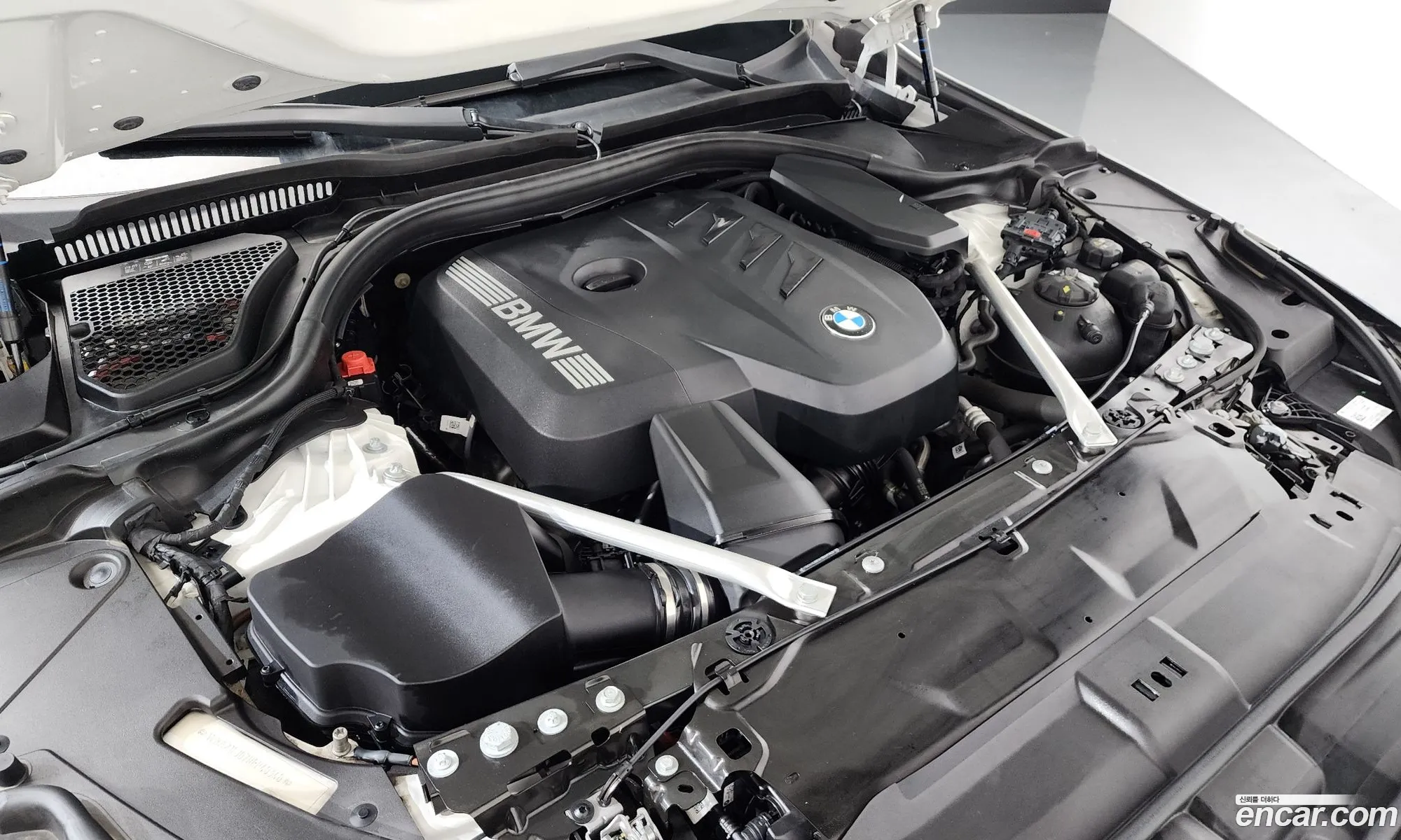 BMW 5 Series 2023 WBA21FJ07RCP40340 — 14