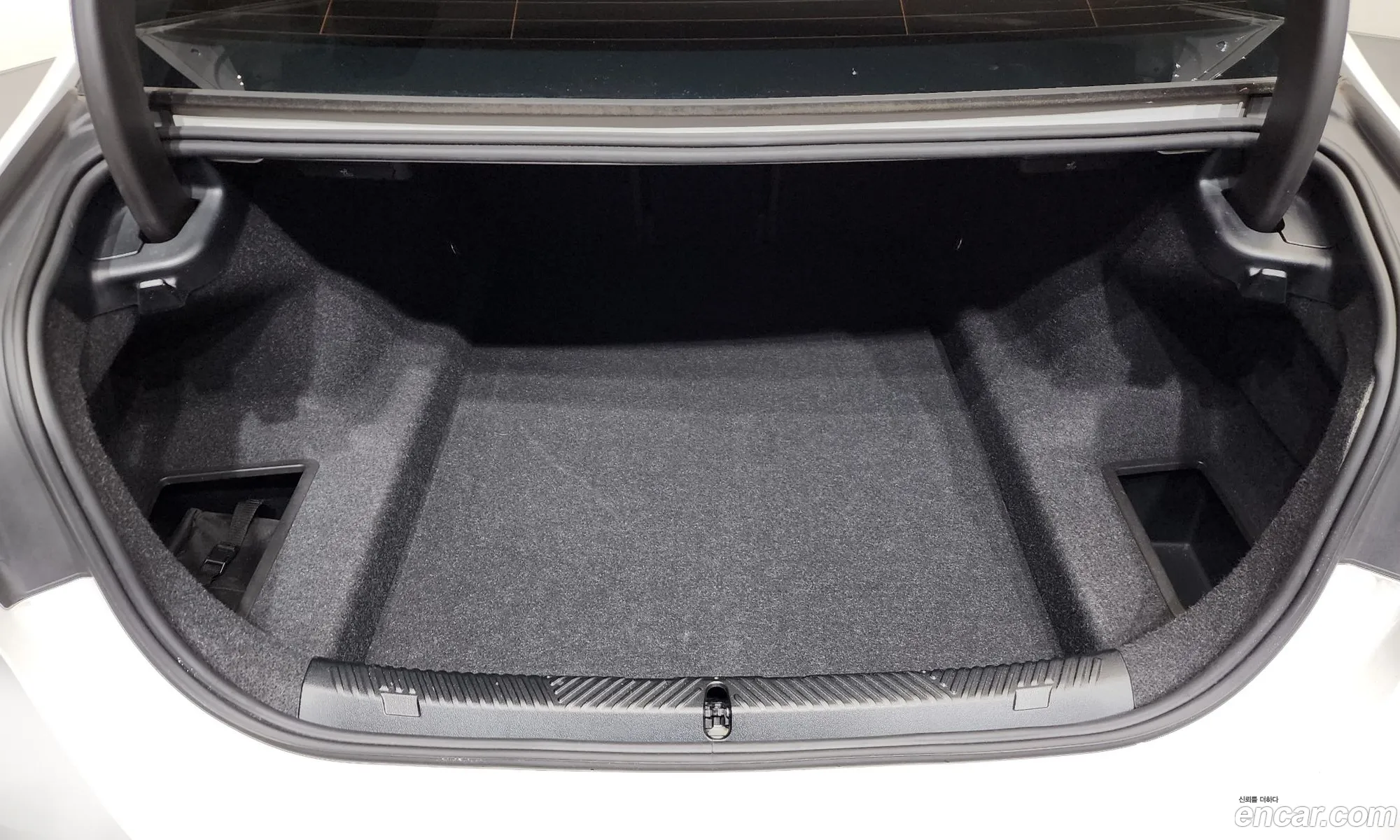 BMW 5 Series 2023 WBA21FJ07RCP40340 — 13