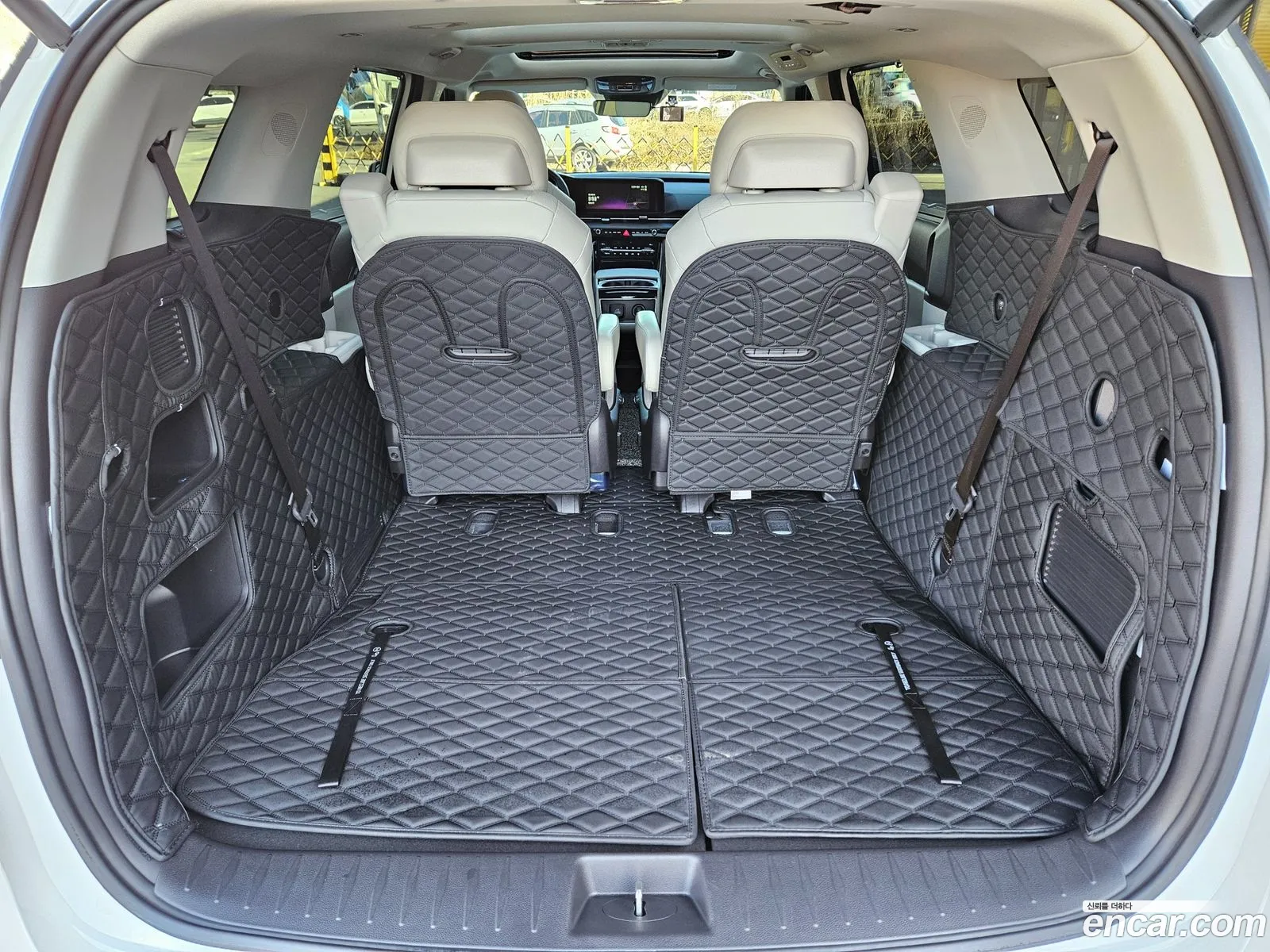 Kia Carnival 2022 — 9