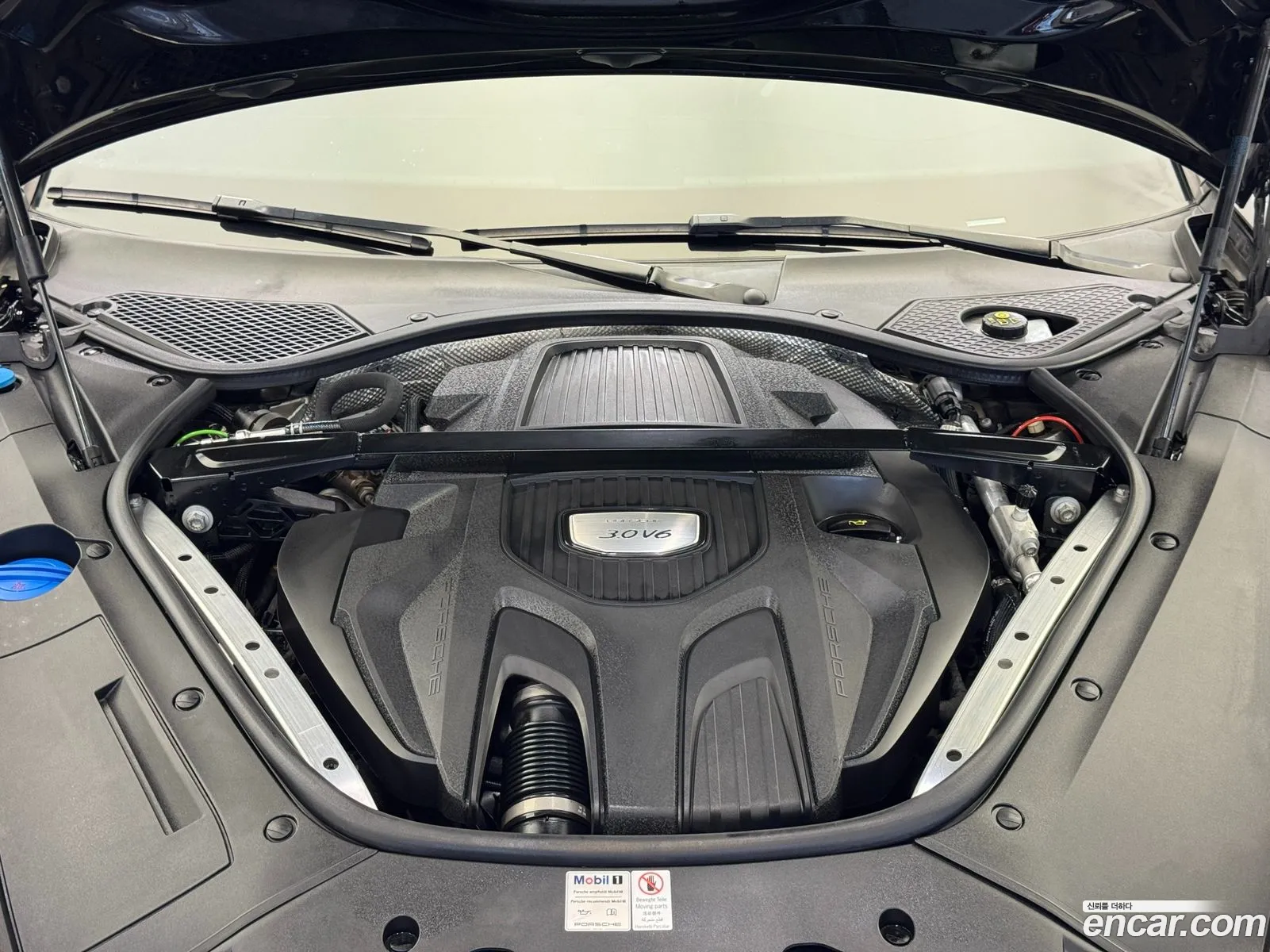 Porsche Panamera 2020 — 14