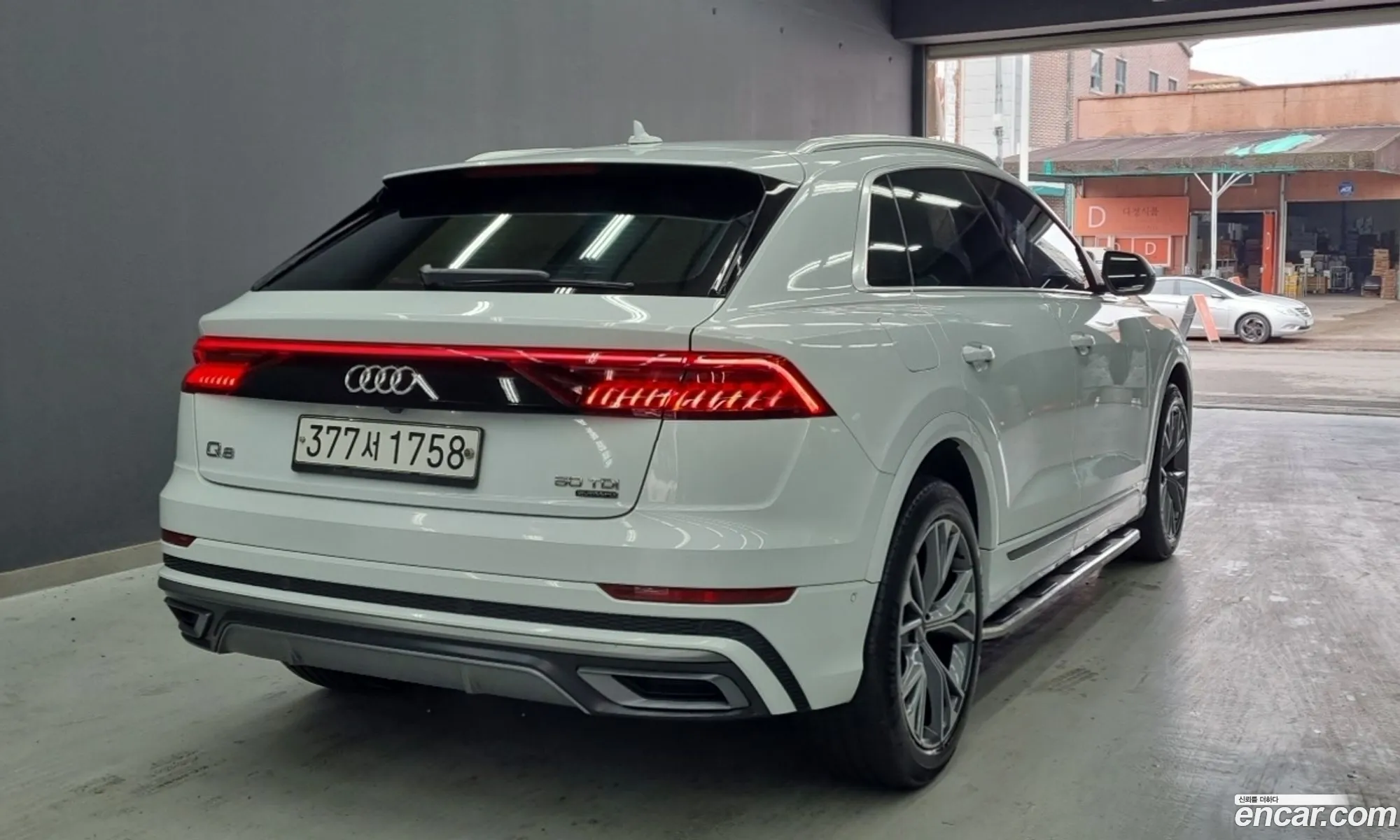 Audi Q8 2020 — 9