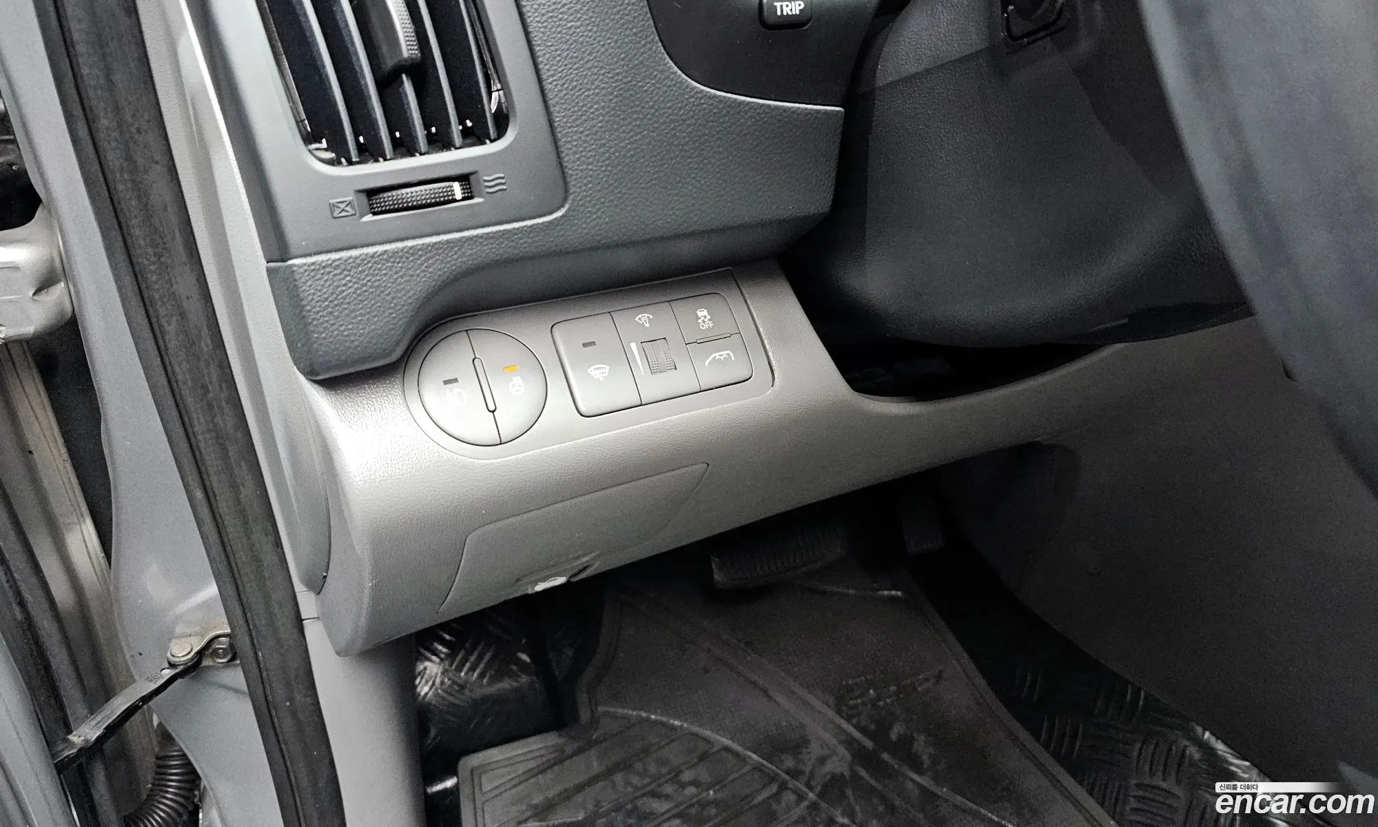 Hyundai Grand Starex 2012 — 18