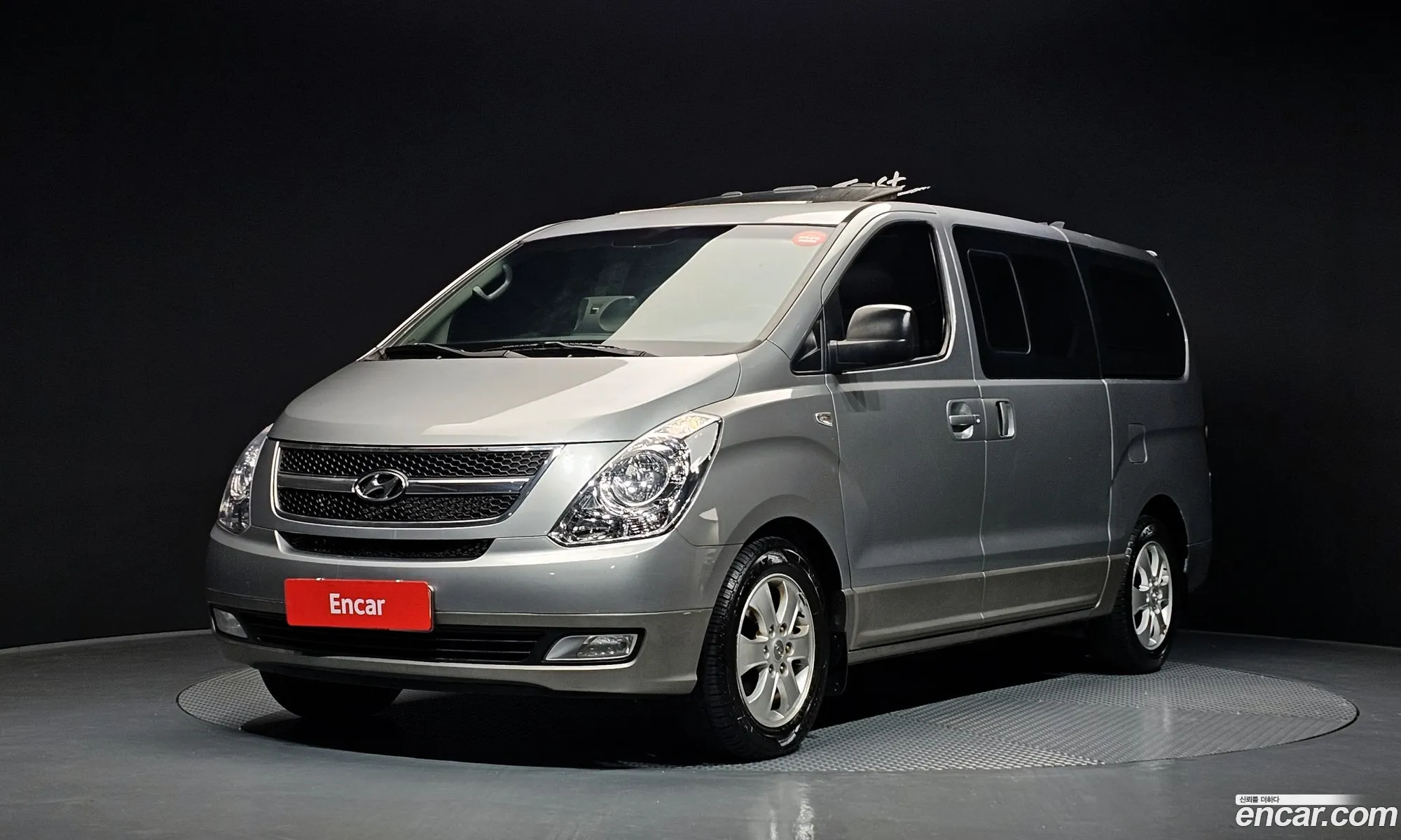 Hyundai Grand Starex 2012 — 10
