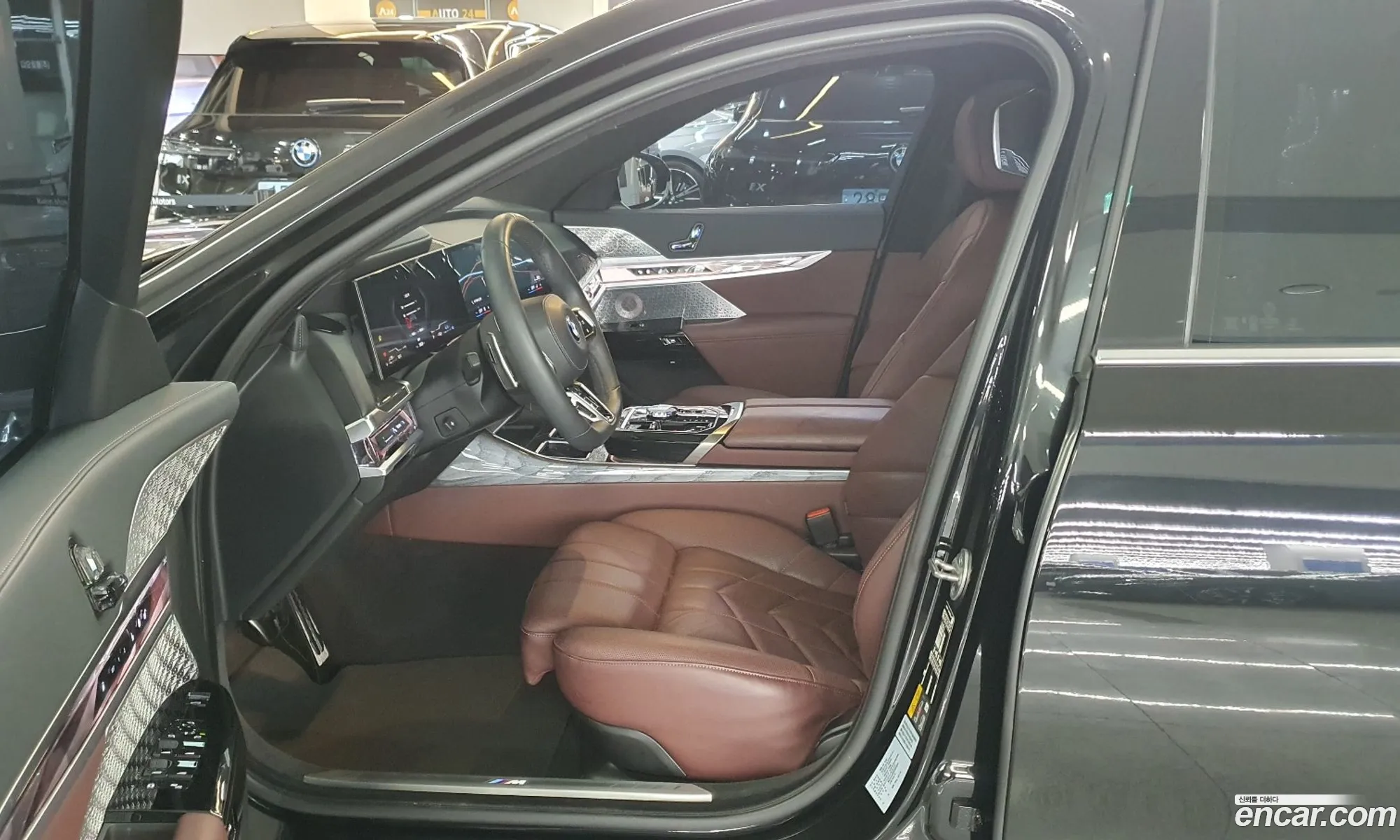 BMW 7 Series 2023 — 18