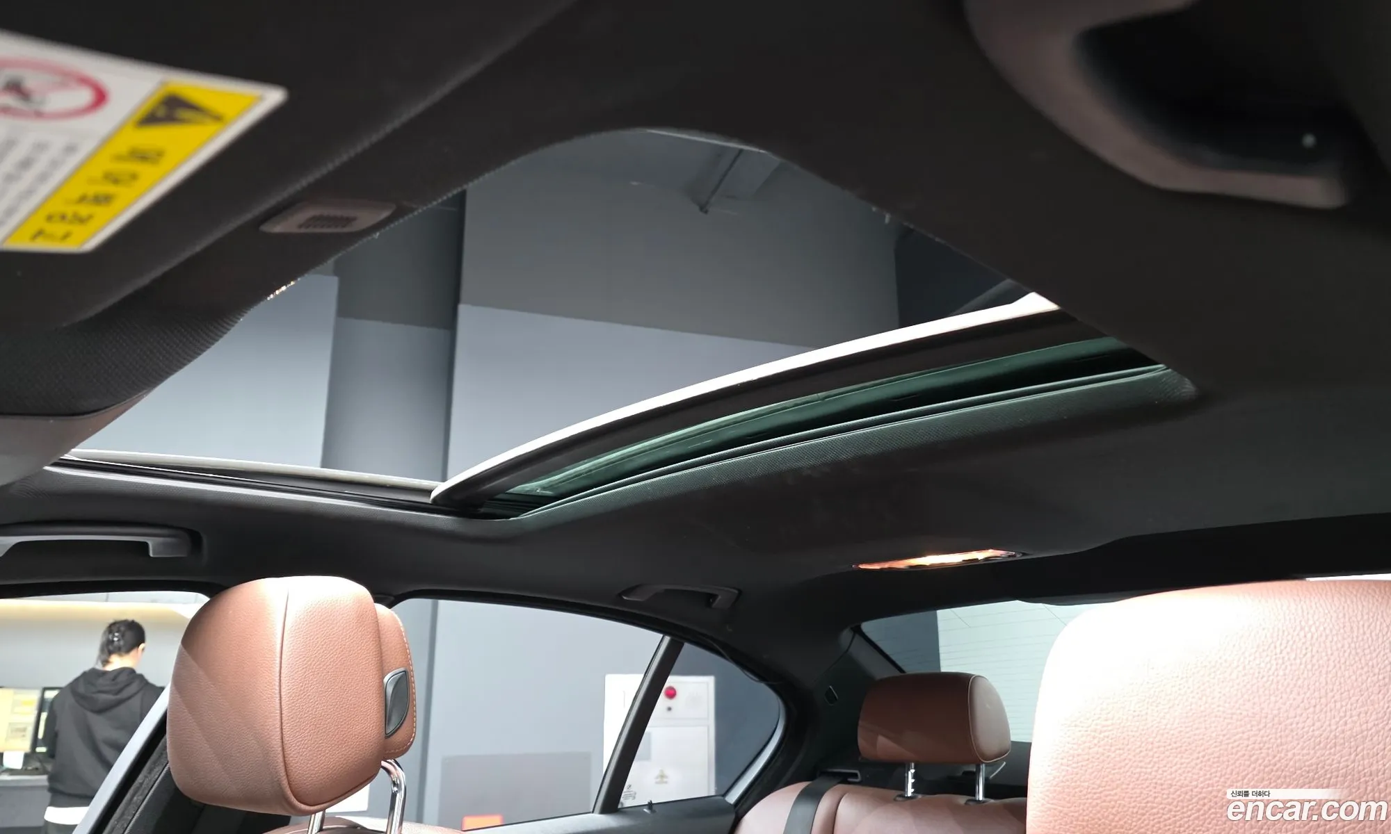 BMW 5 Series 2013 WBAFW1106DD266891 — 8
