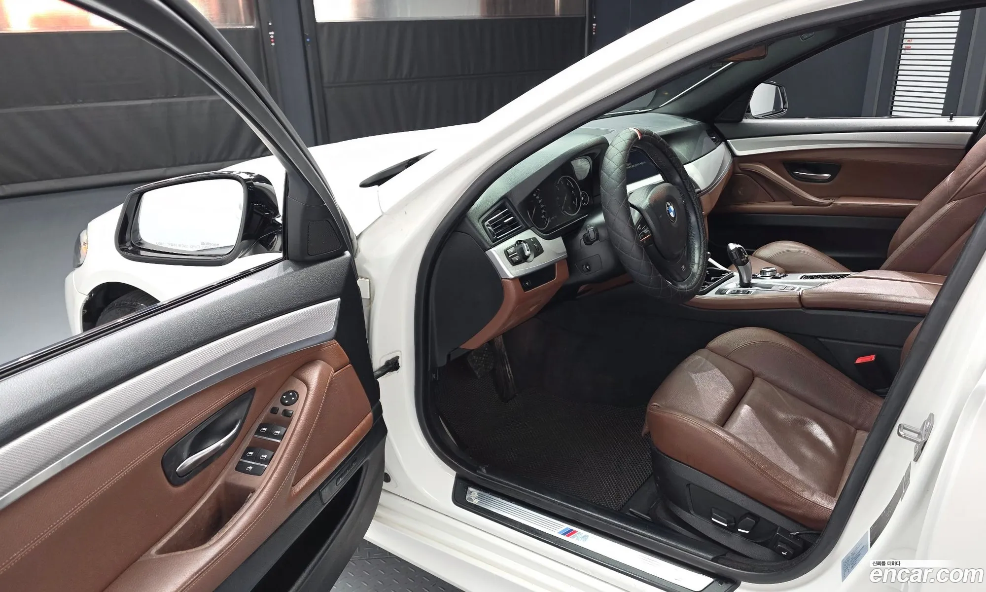 BMW 5 Series 2013 WBAFW1106DD266891 — 13