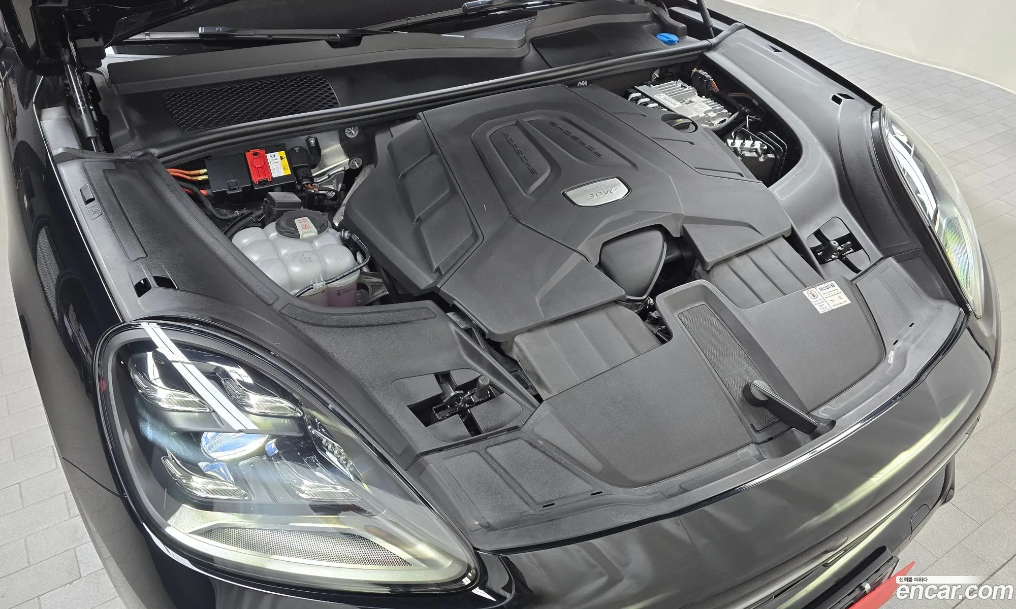 Porsche Cayenne 2022 WP1AA29Y8NDA18606 — 19