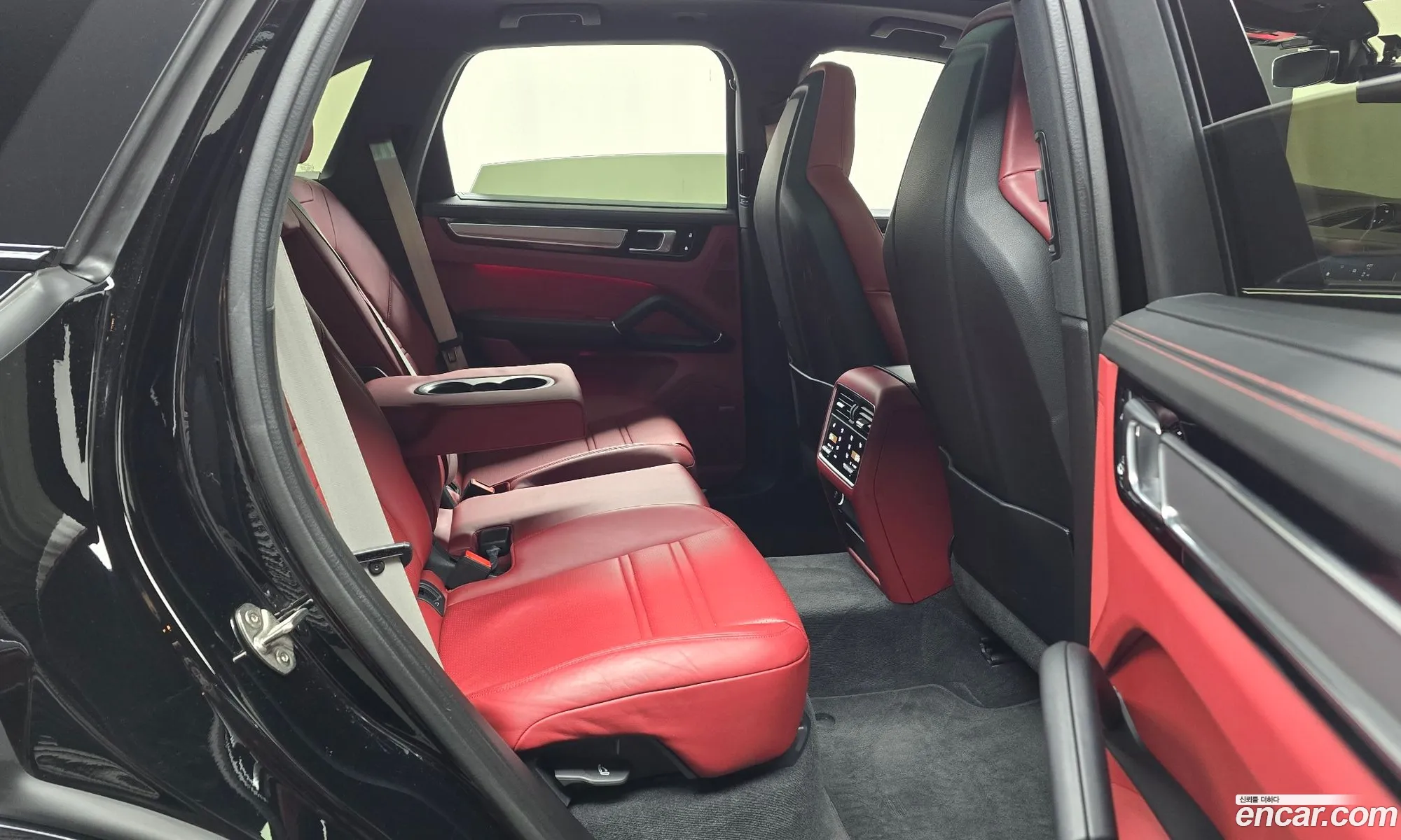 Porsche Cayenne 2022 WP1AA29Y8NDA18606 — 6