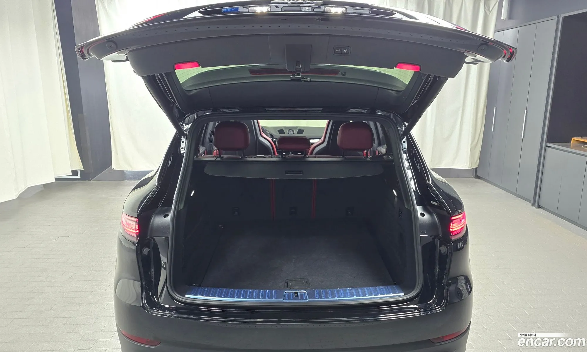 Porsche Cayenne 2022 WP1AA29Y8NDA18606 — 16