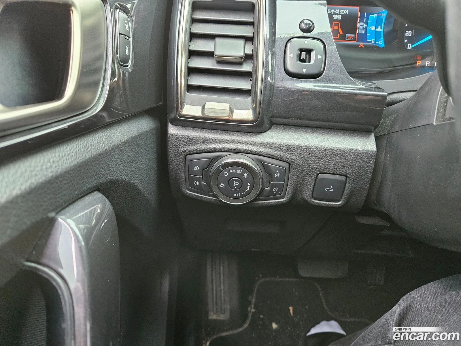 Ford Ranger 2021 — 8