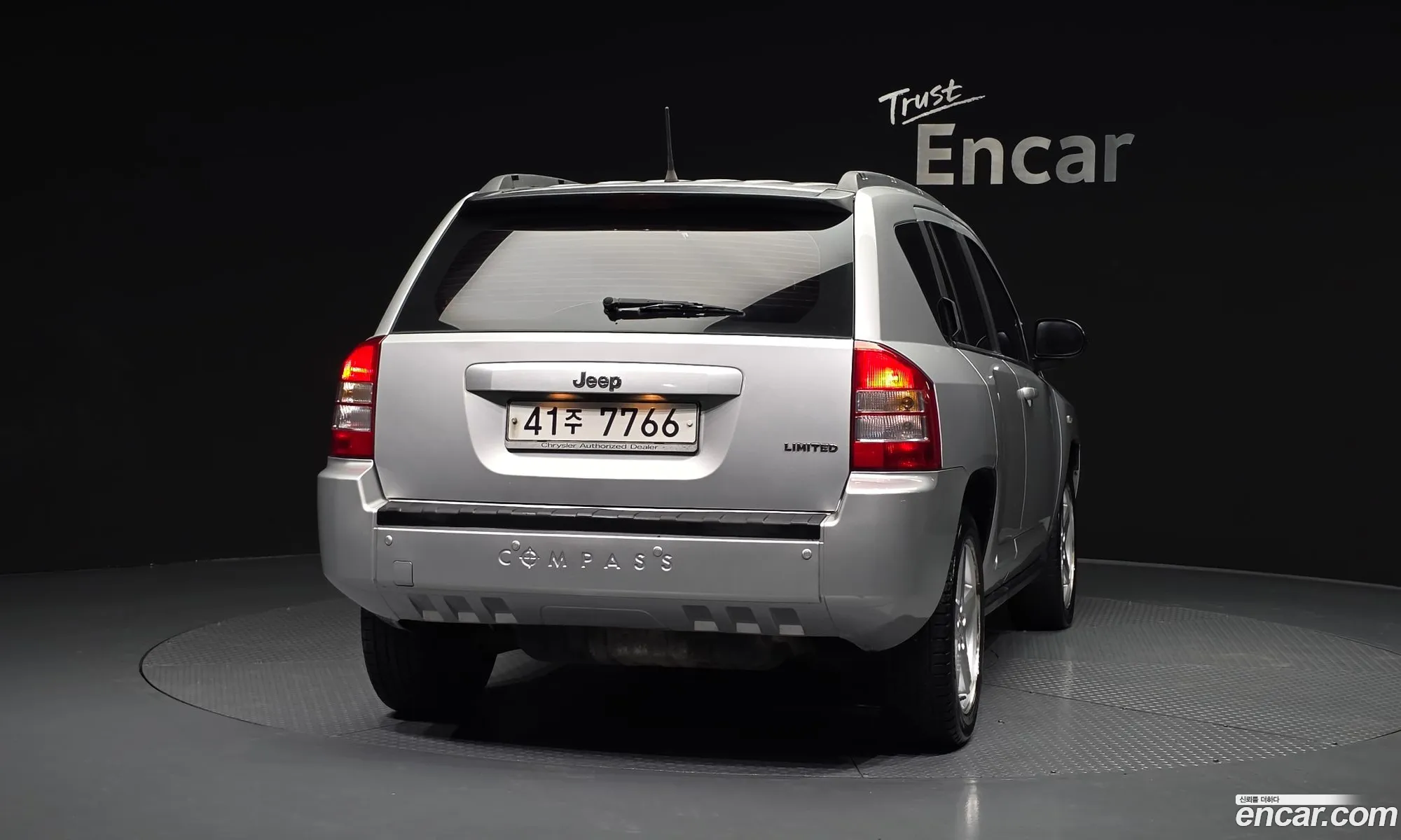Jeep Compass 2009 1J4FFF7B69D252631 — 19