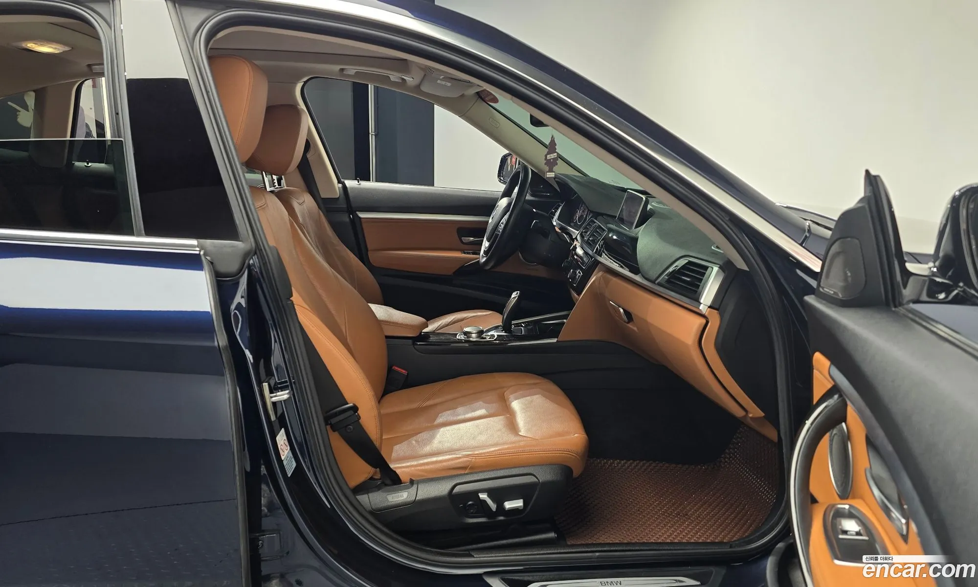 BMW 3 Series GT 2018 — 8