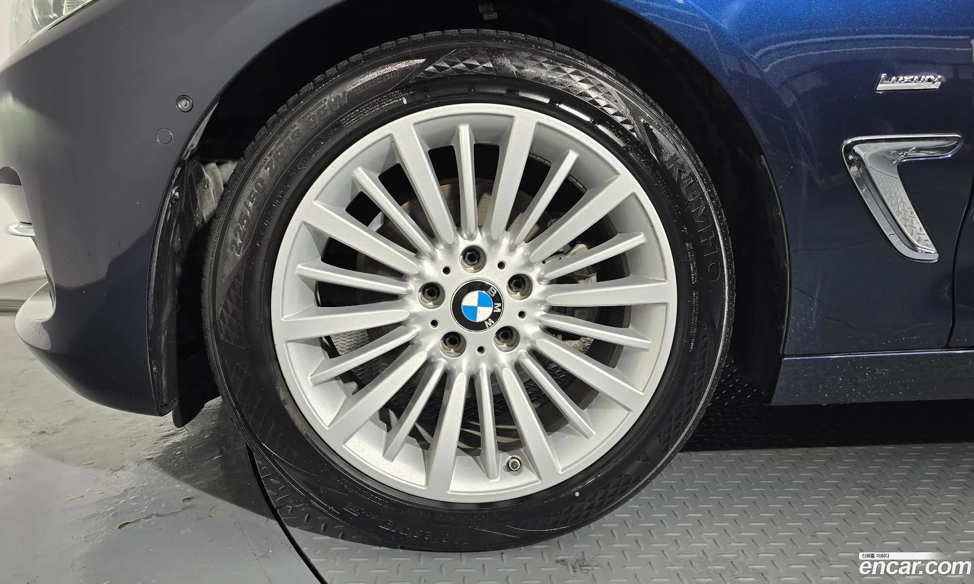 BMW 3 Series GT 2018 — 9