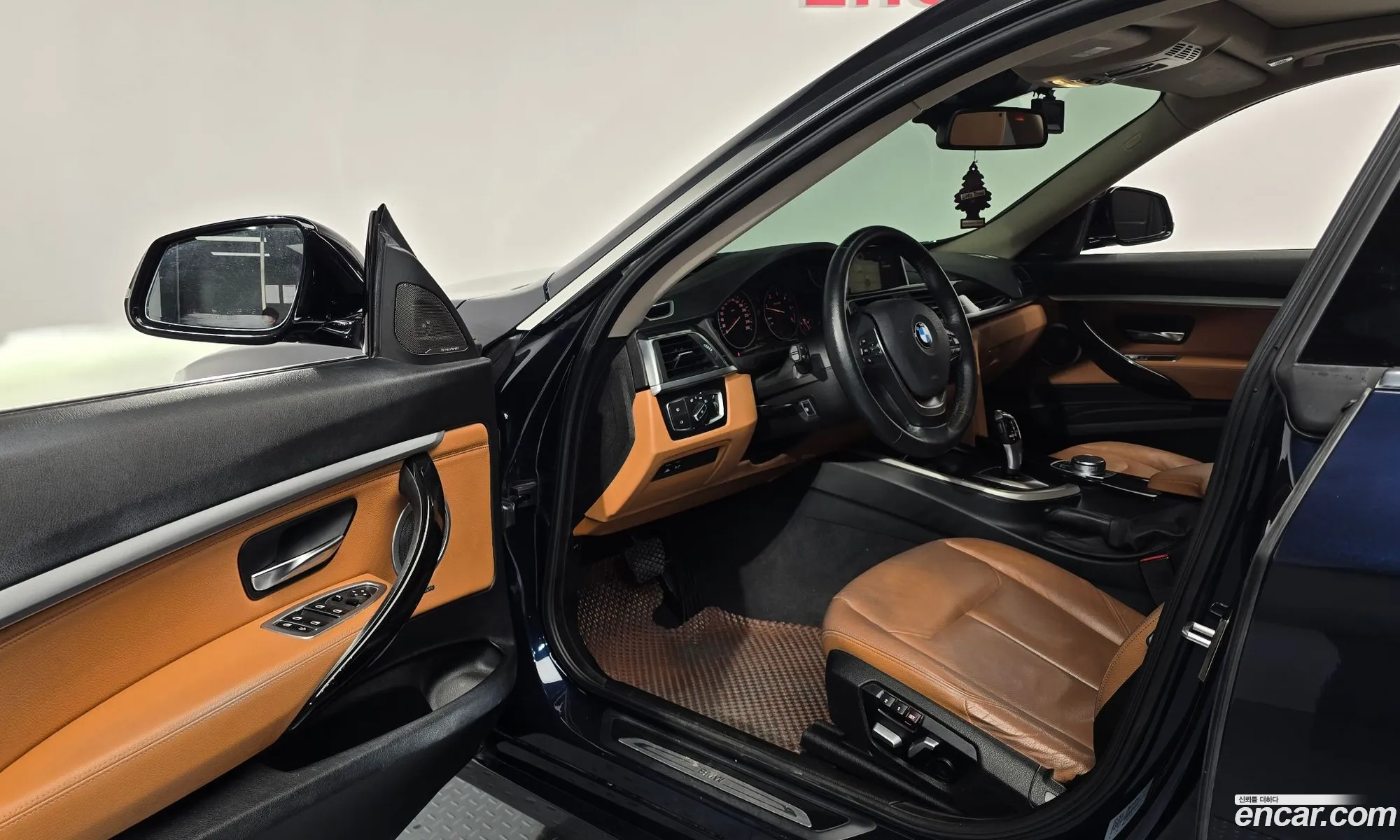 BMW 3 Series GT 2018 — 15