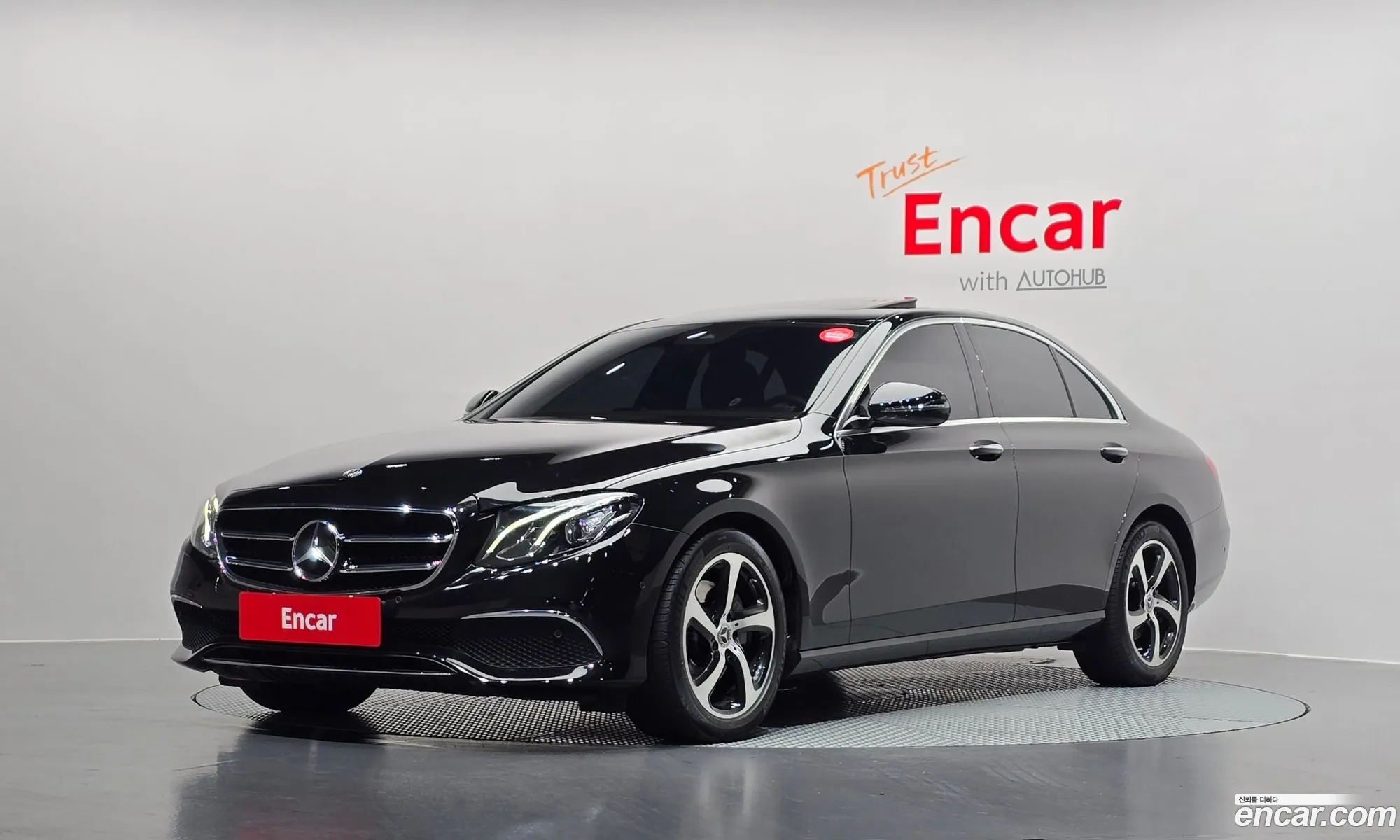 Mercedes-Benz E-Class W213 2020 W1KZF4FB1LA847023 — 10