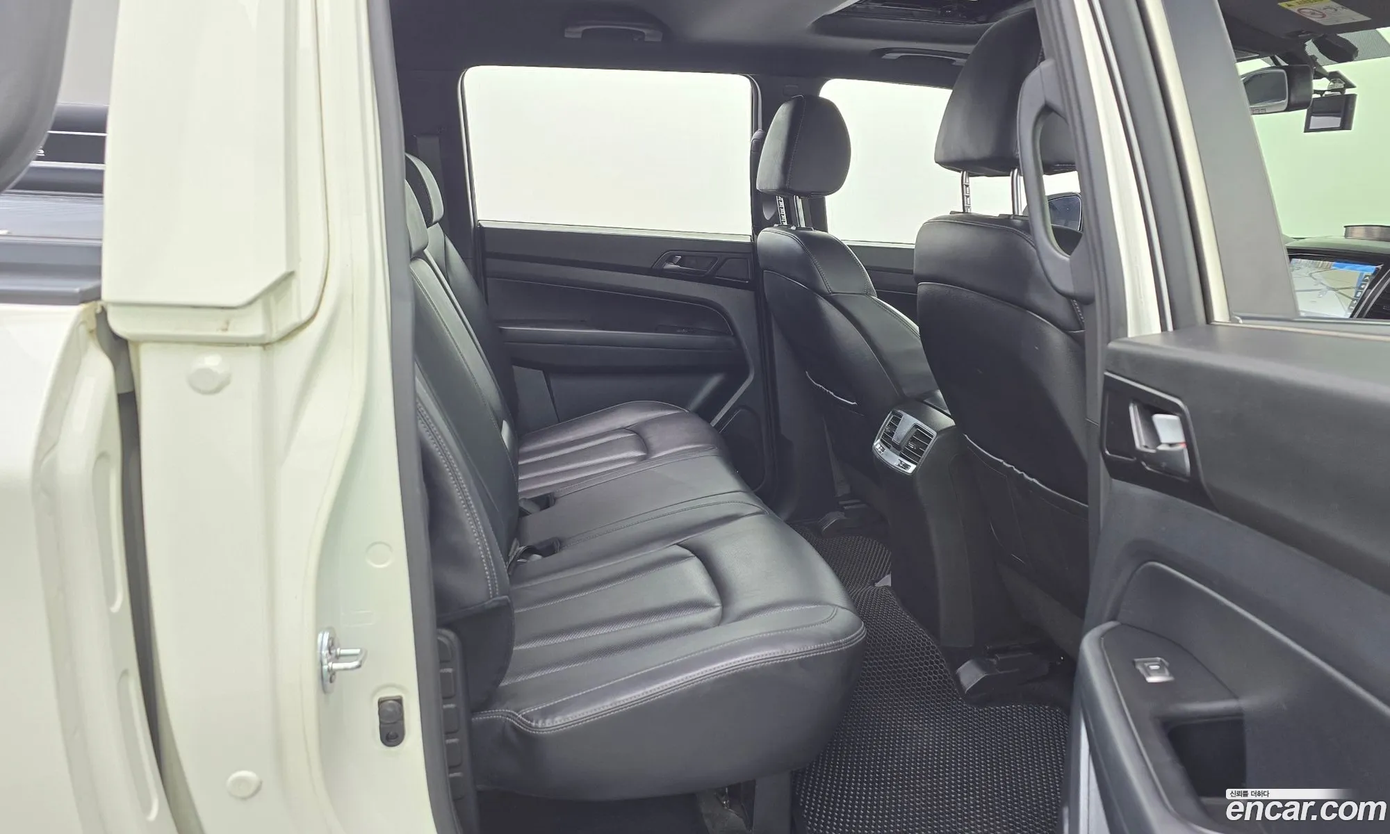 KG Mobility (SsangYong) Rexton Sports Khan 2020 — 6