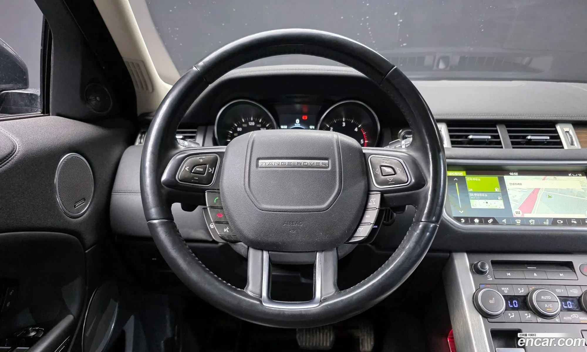 Land Rover Range Rover Evoque 2017 — 18